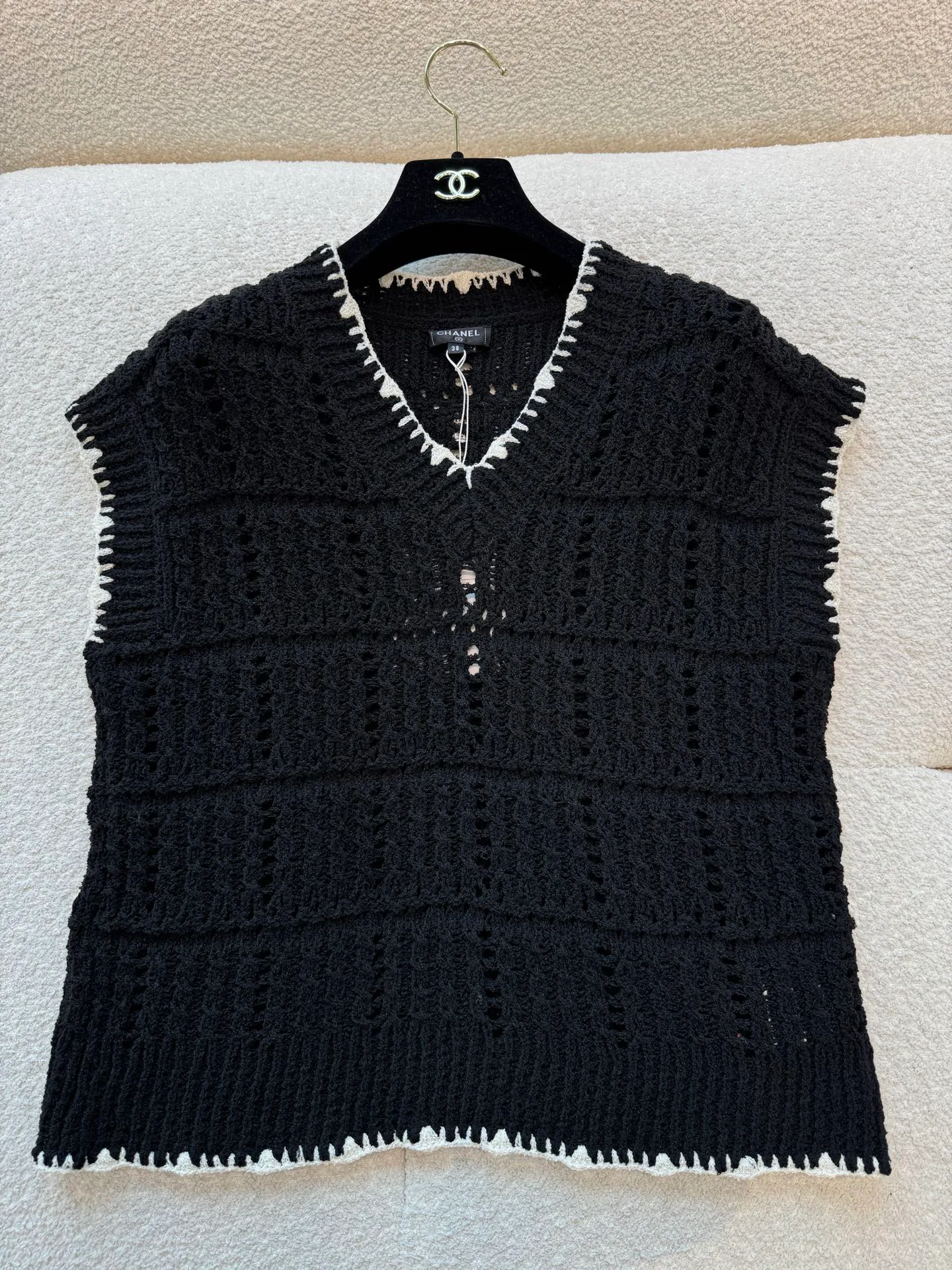 Жилеты Женские Chanel 11222477