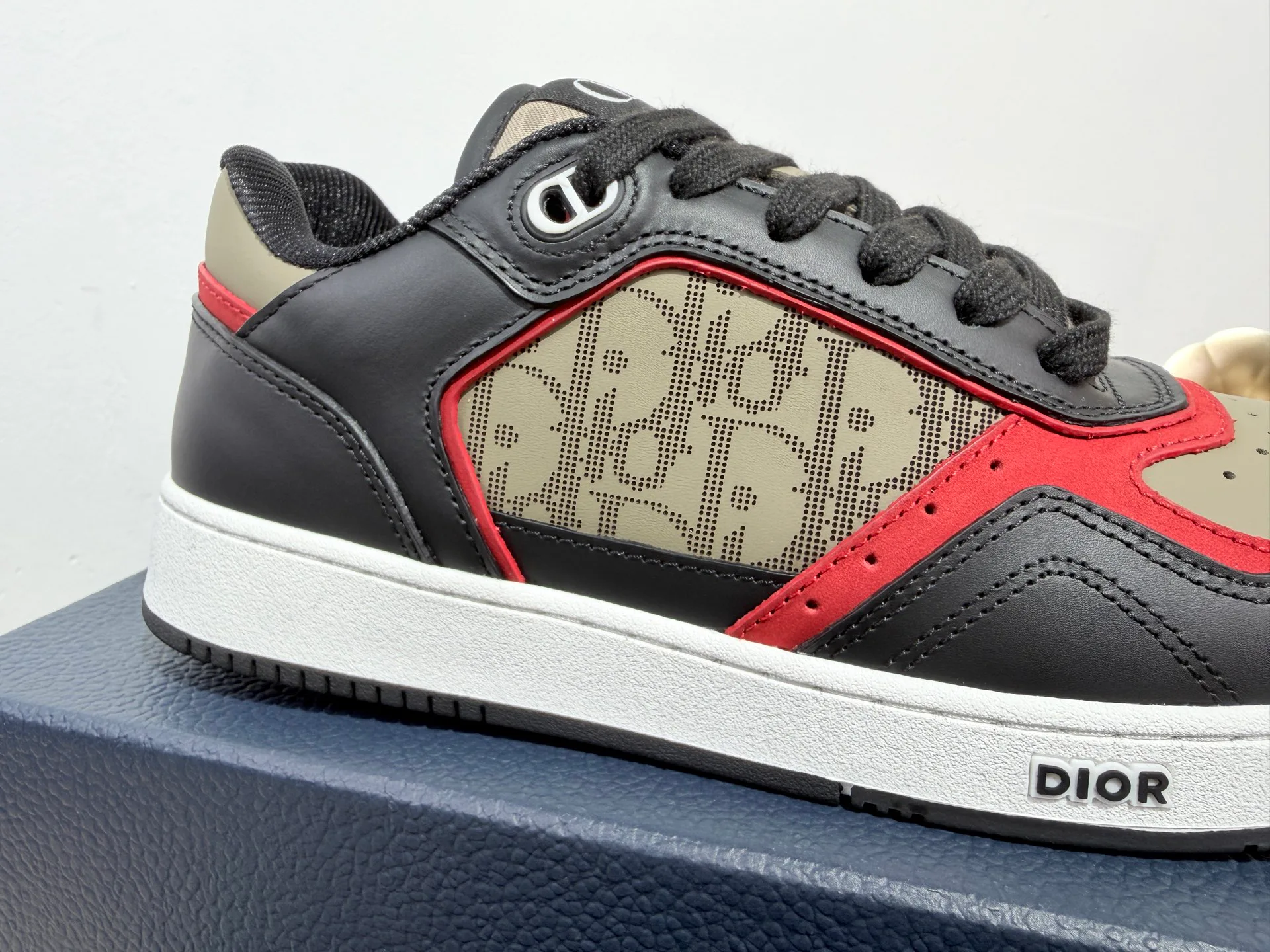 Кроссовки Женские Christian Dior 11456076