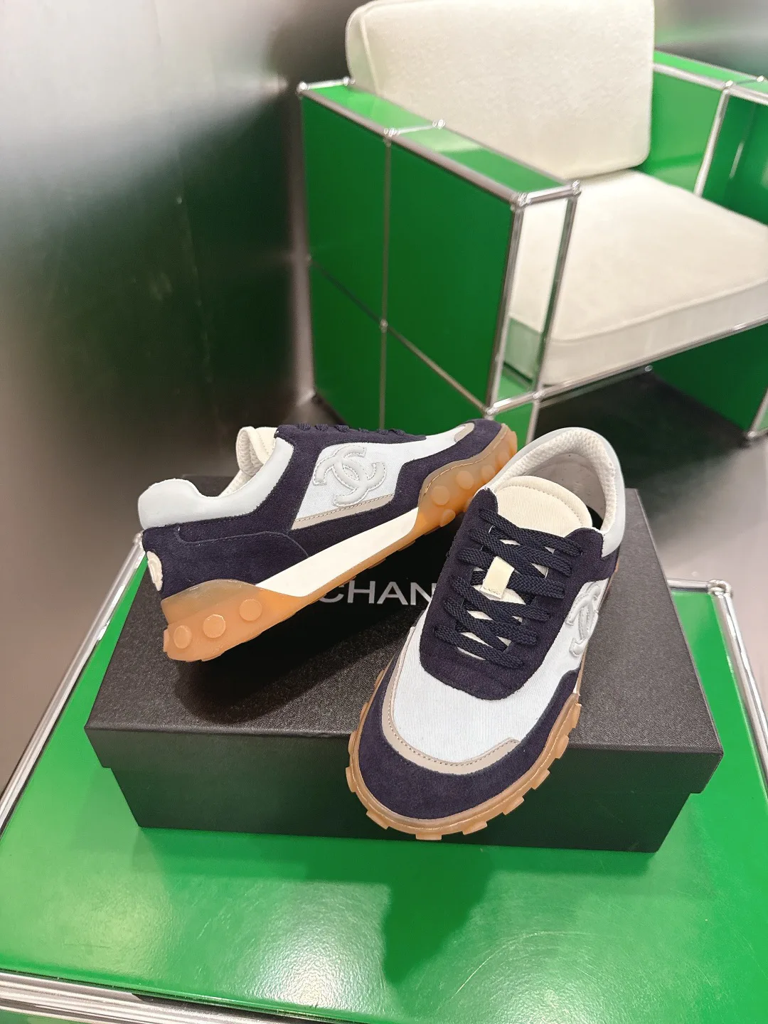 Кроссовки Женские Chanel 13152707