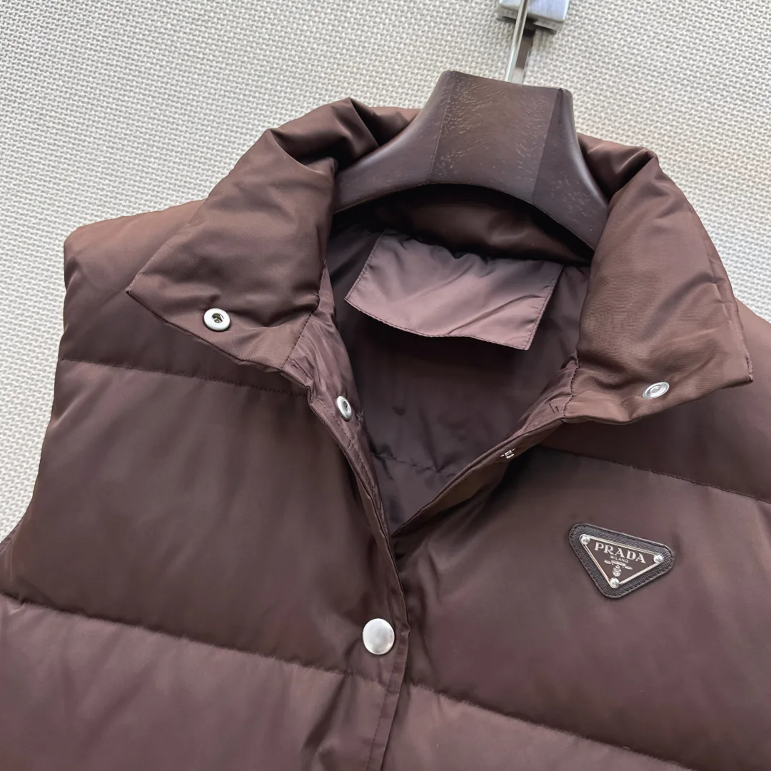 Жилеты Женские Prada 19400537