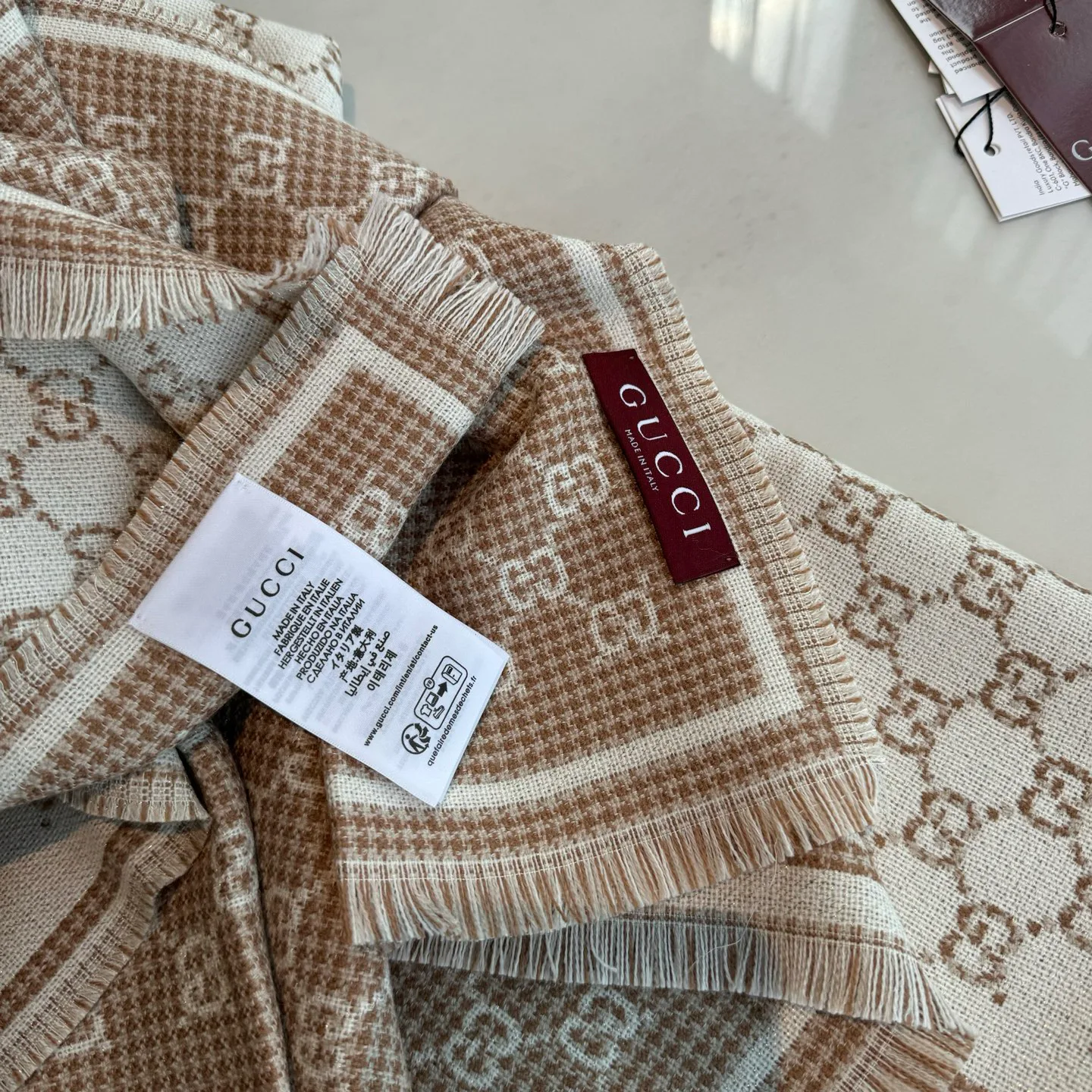 Шарфы Gucci 638030