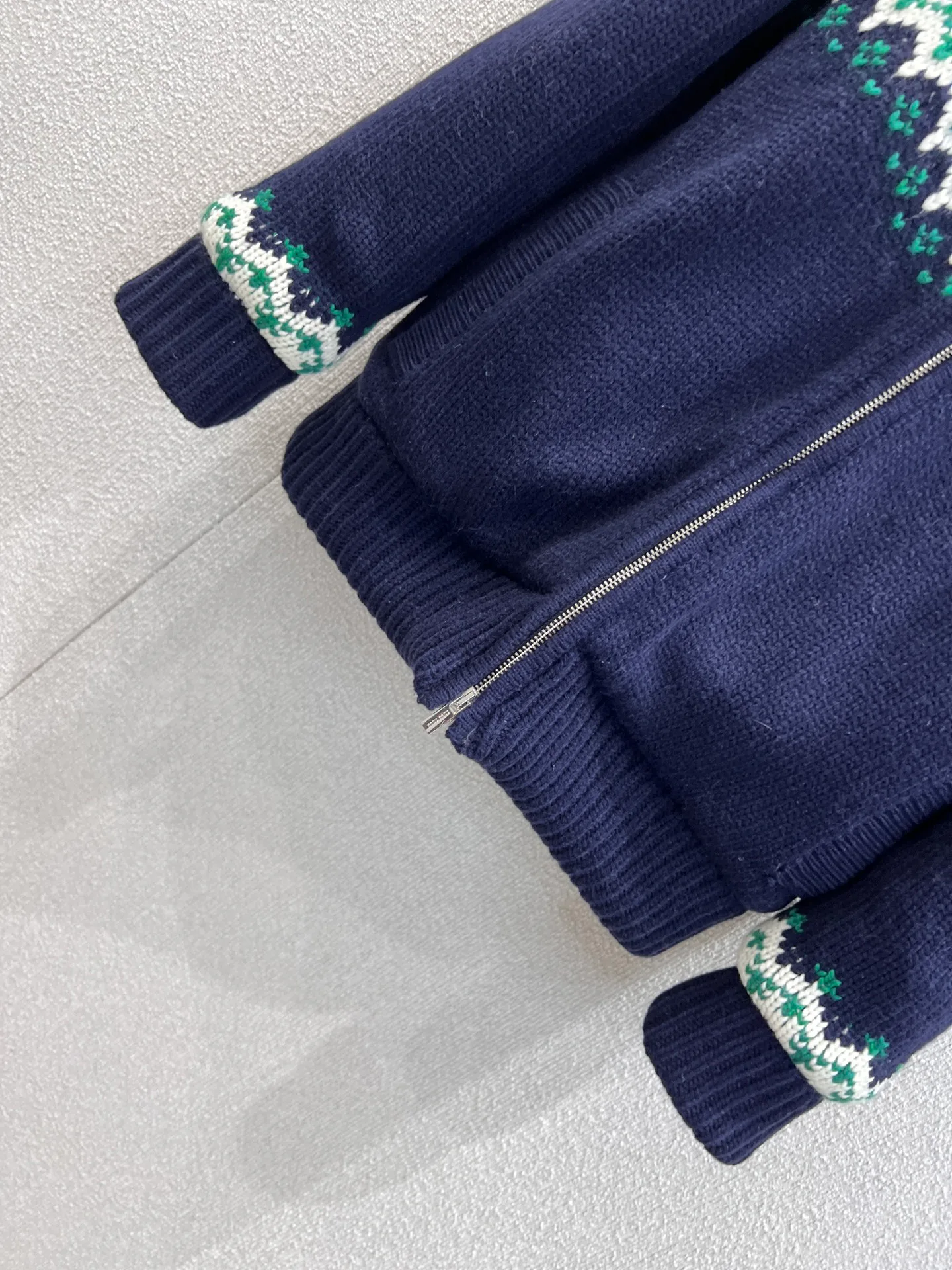 Куртки И Пуховики Женские Miu Miu 442310