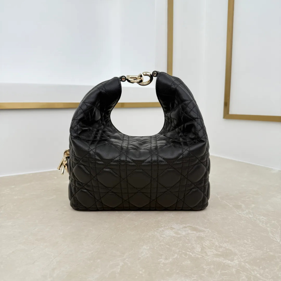 Классические Сумки Женские Christian Dior 18116286