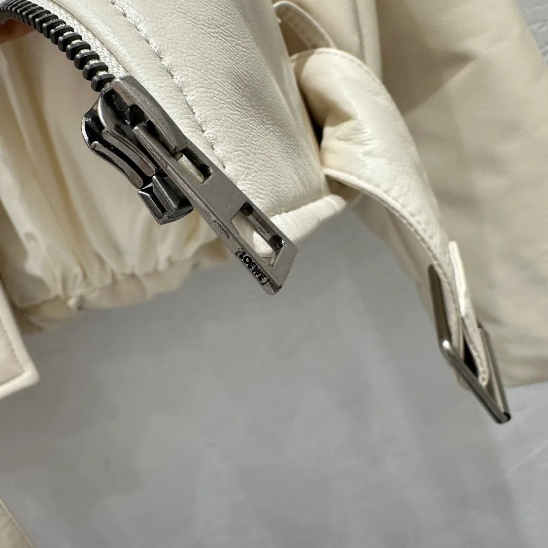 Кожаные Куртки И Дублёнки Женские Loewe 624540