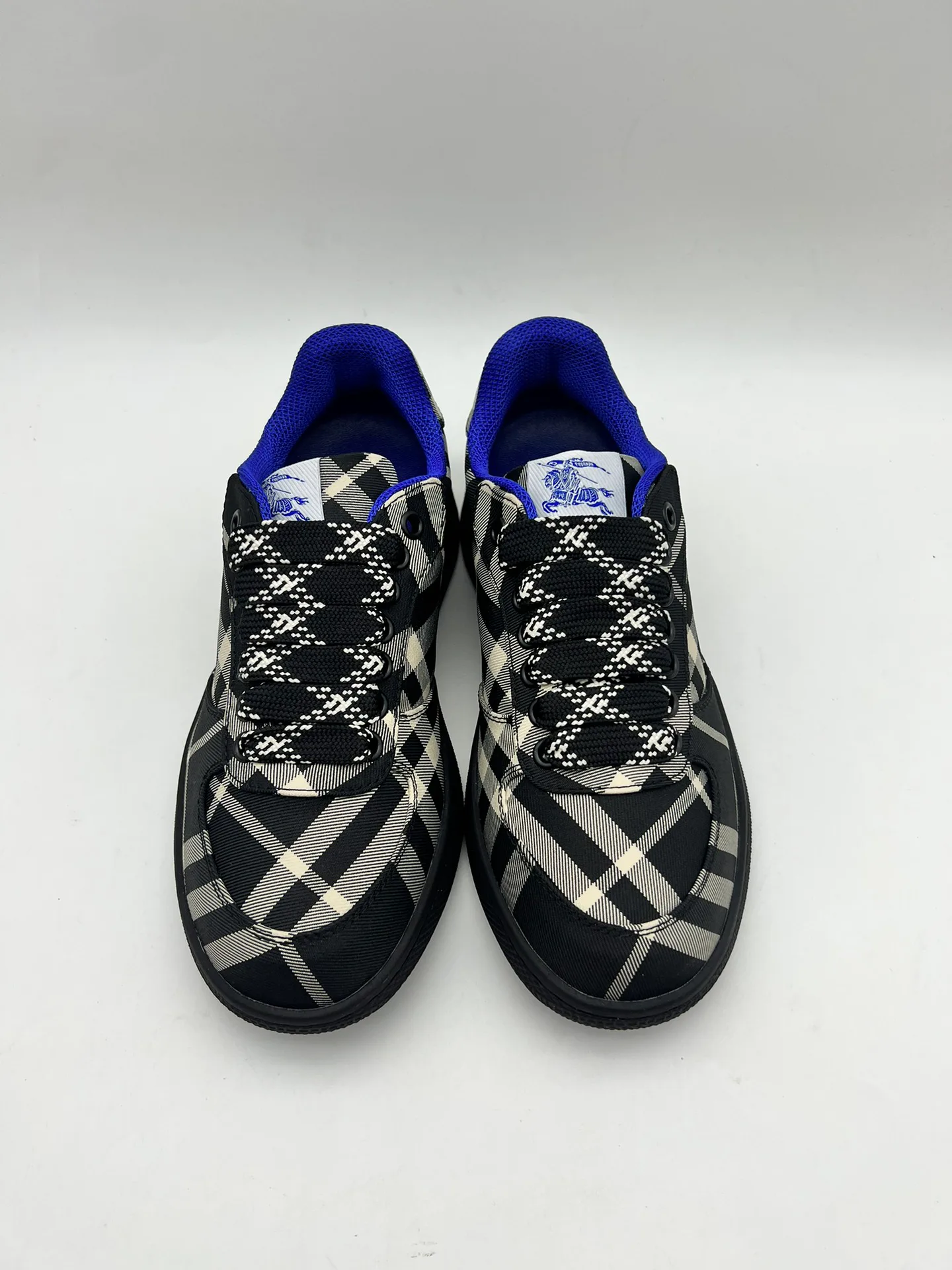 Кроссовки Женские Burberry 19103961