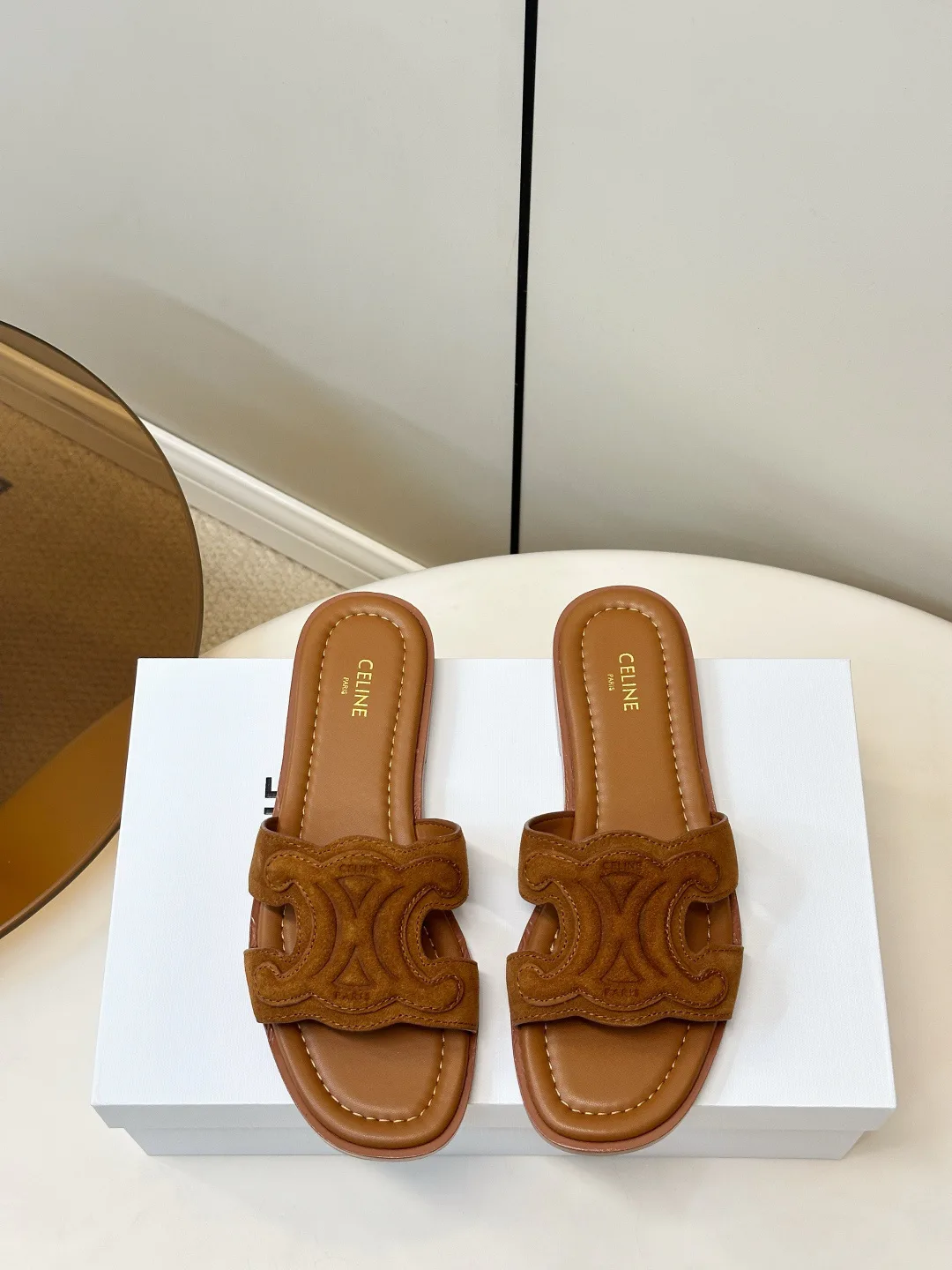 Шлепанцы Женские Celine 17303623