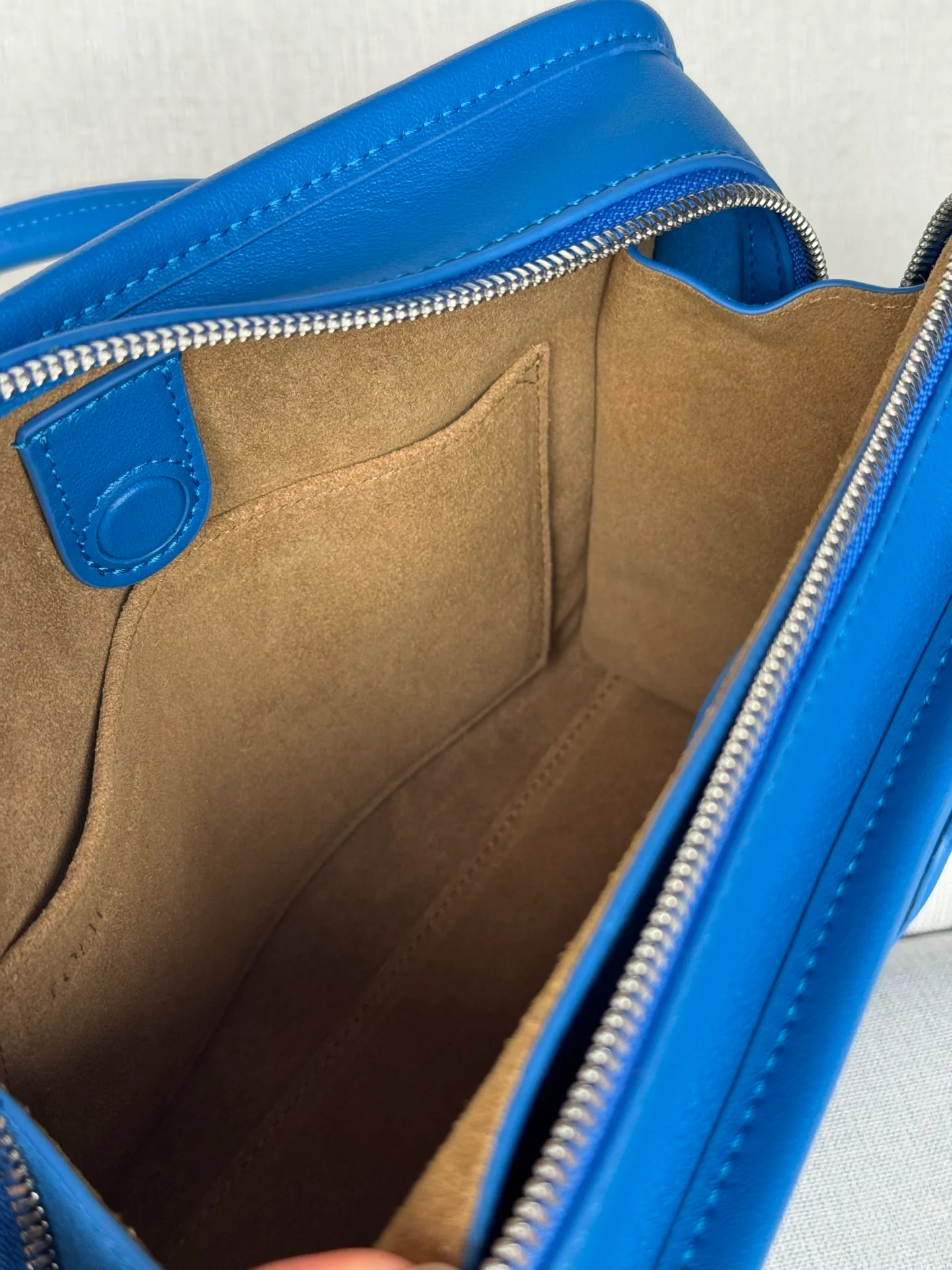 Классические Сумки Женские Loewe 13216715