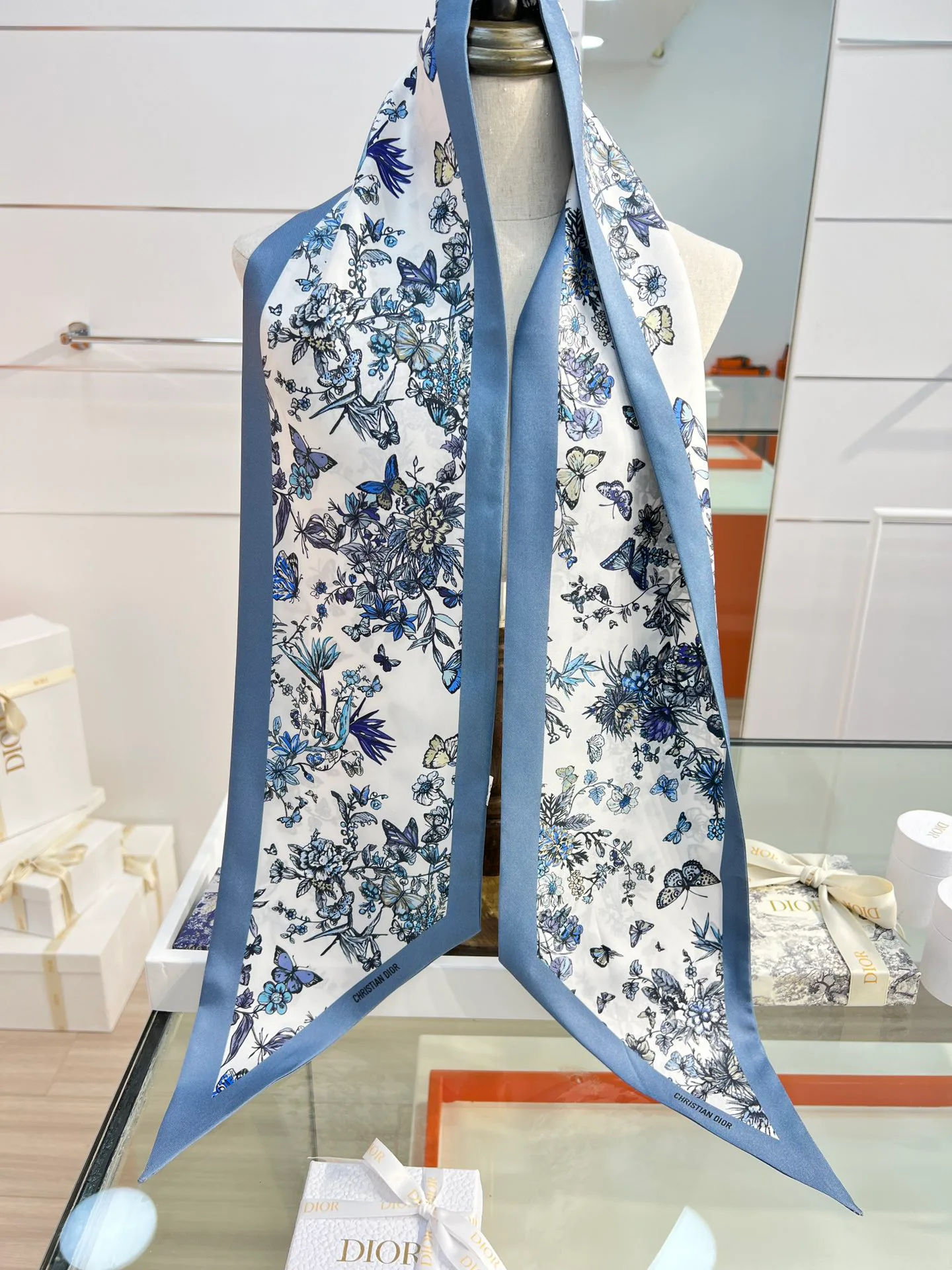 Платки Christian Dior 11527420