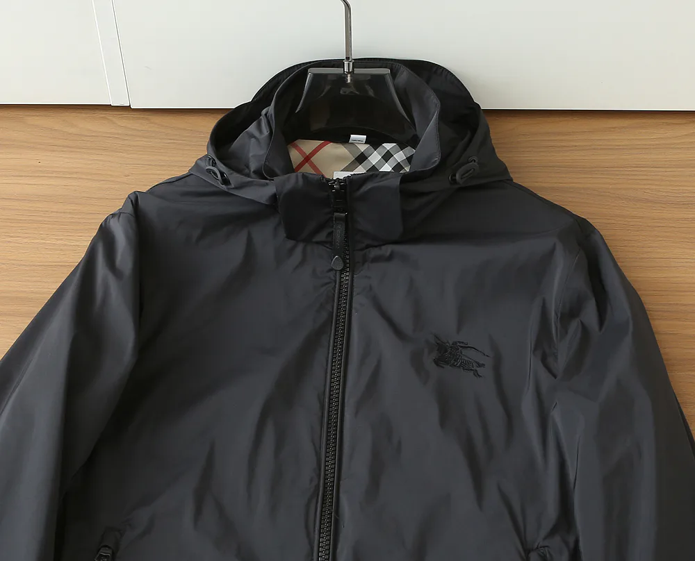 Куртки И Пуховики Мужские Burberry 9949744