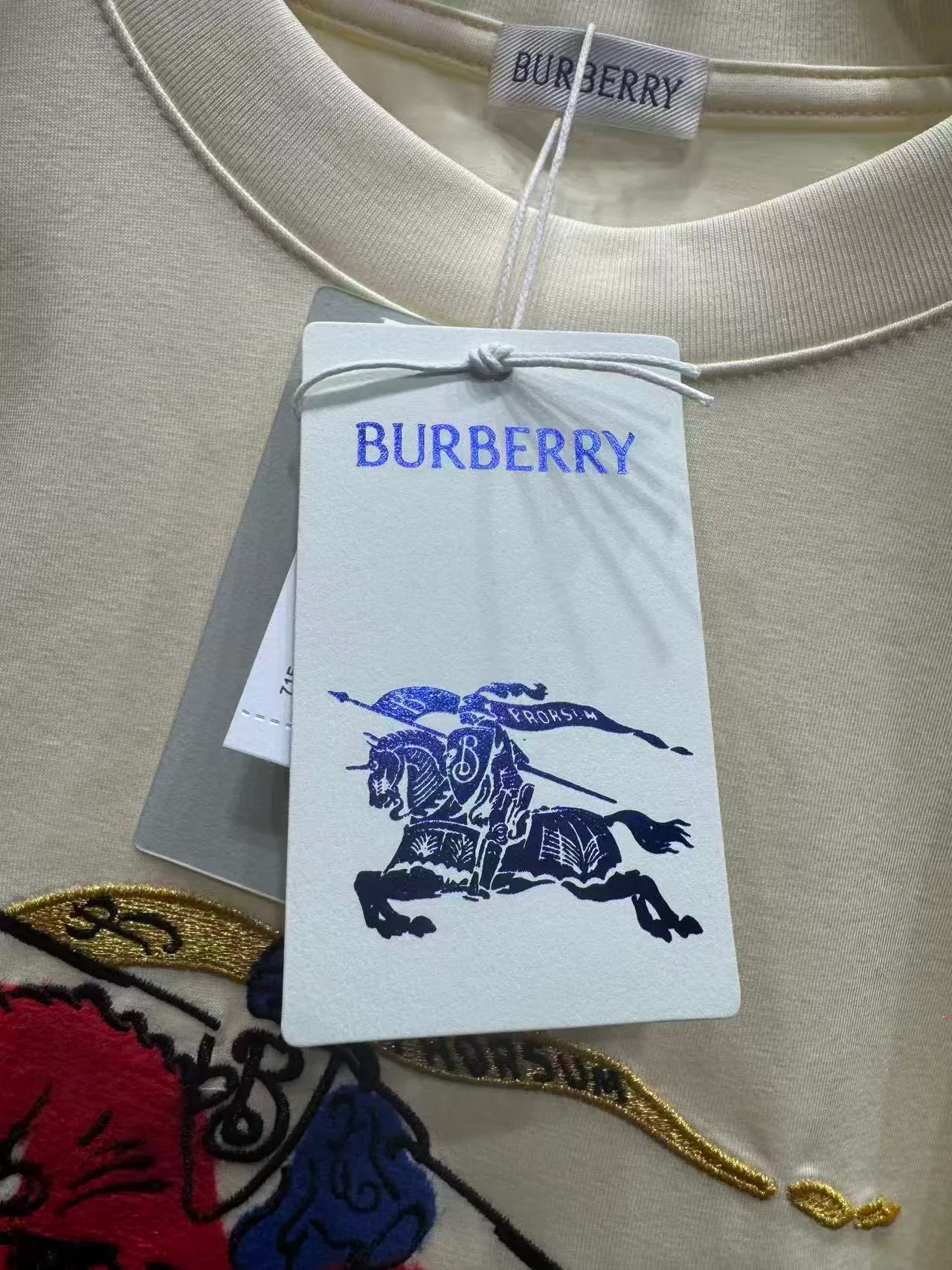 Футболки Женские Burberry 619127