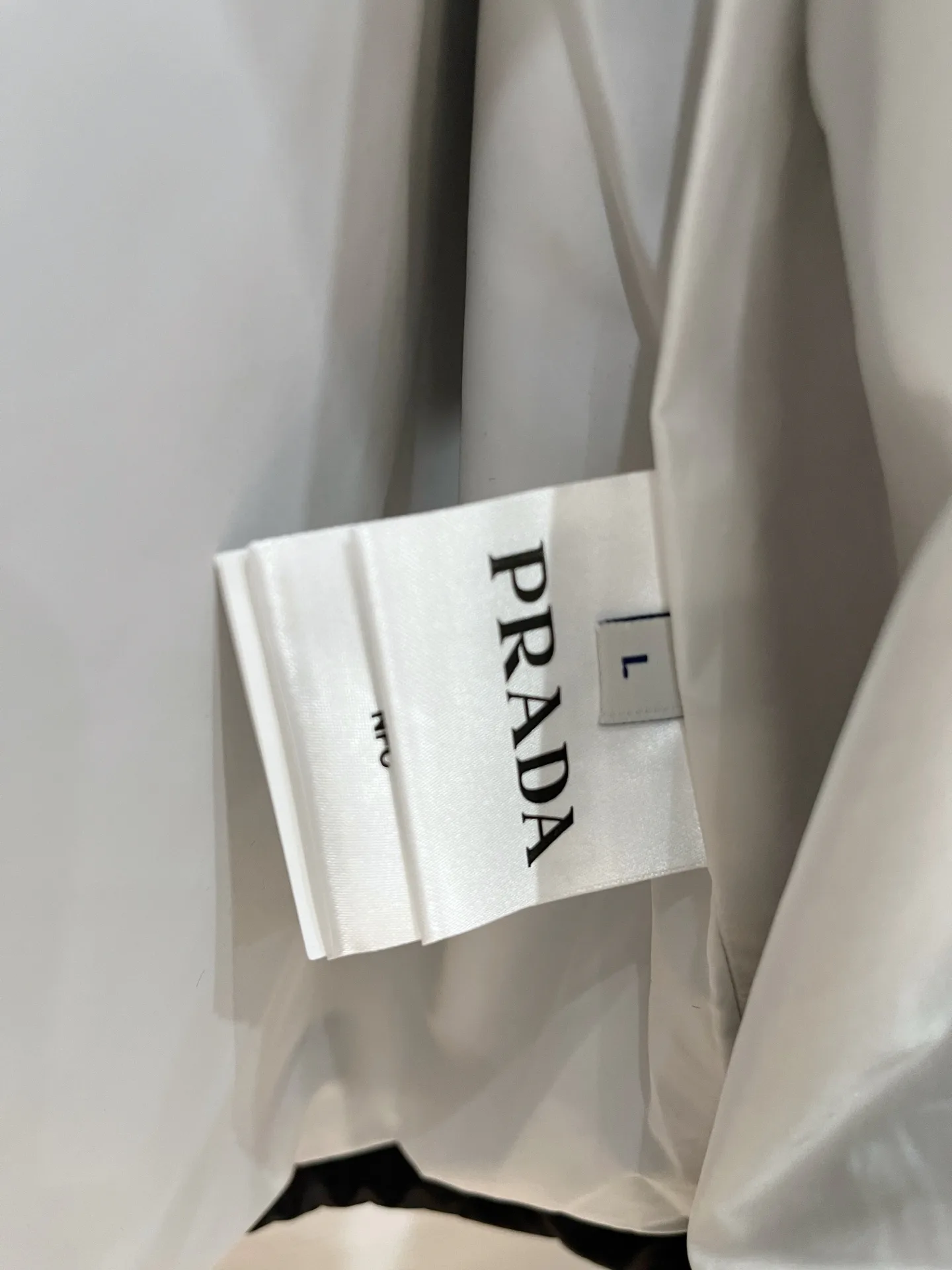 Куртки И Пуховики Мужские Prada 11392203