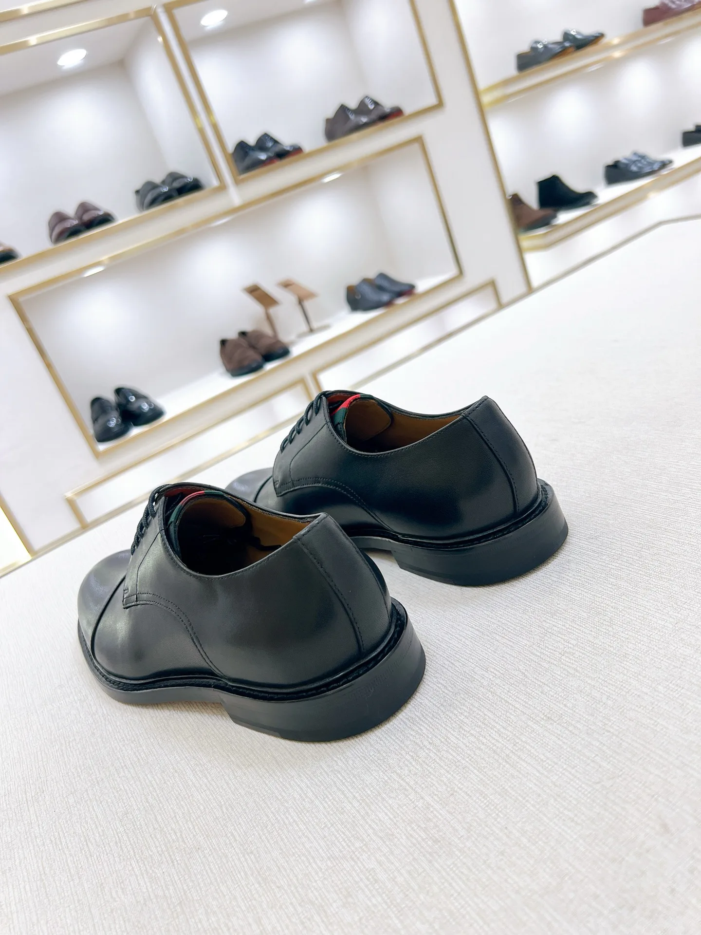 Лоферы И Туфли Мужские Gucci 18303394