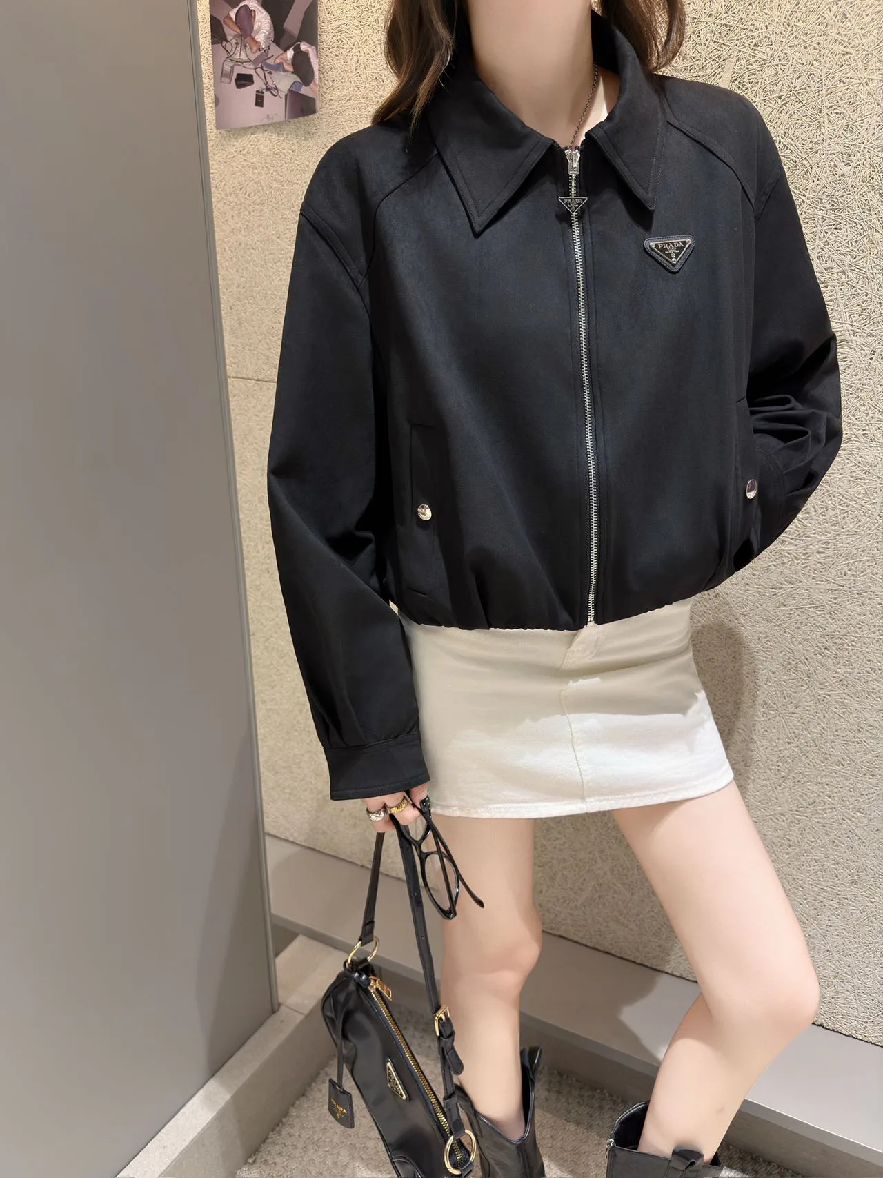 Куртки И Пуховики Женские Prada 18249135