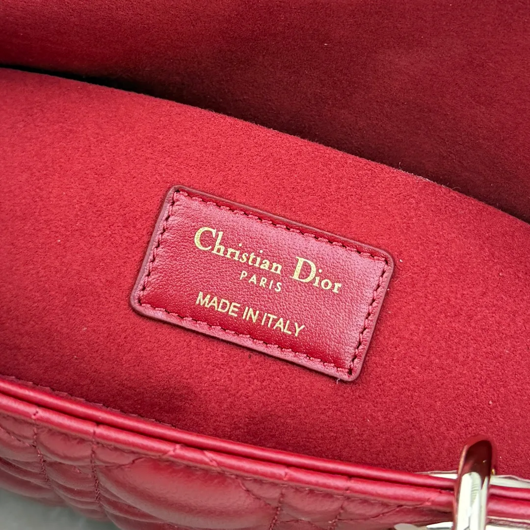 Классические Сумки Женские Christian Dior 18116296