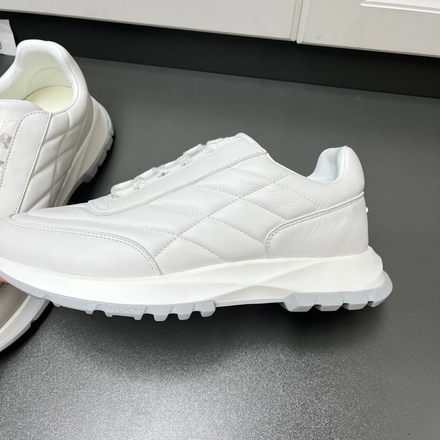 Кроссовки Мужские Givenchy 2575561