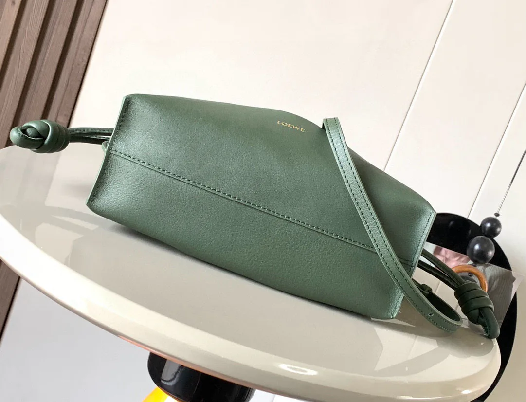 Клатчи Женские Loewe 10823955