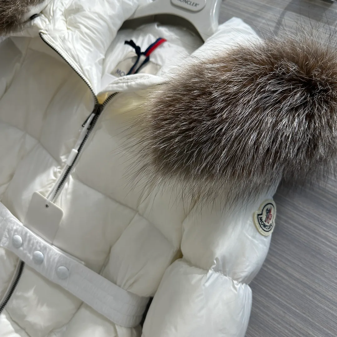 Куртки И Пуховики Женские Moncler 18130054
