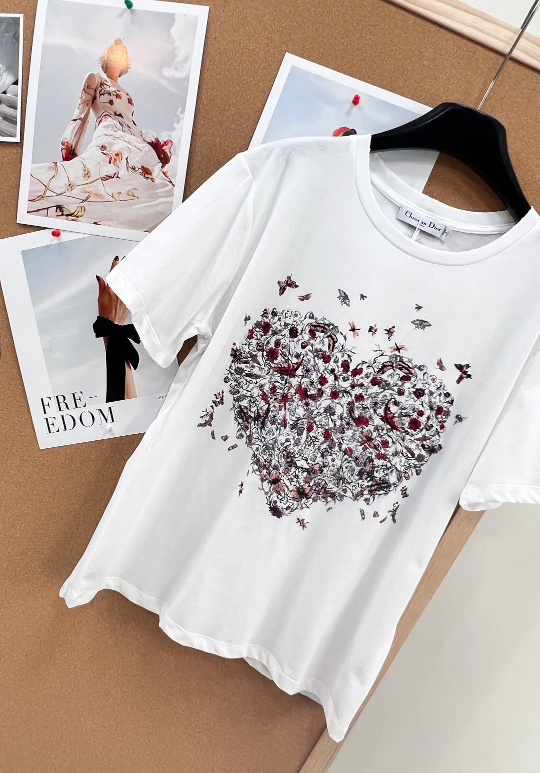 Футболки Женские Christian Dior 11409540