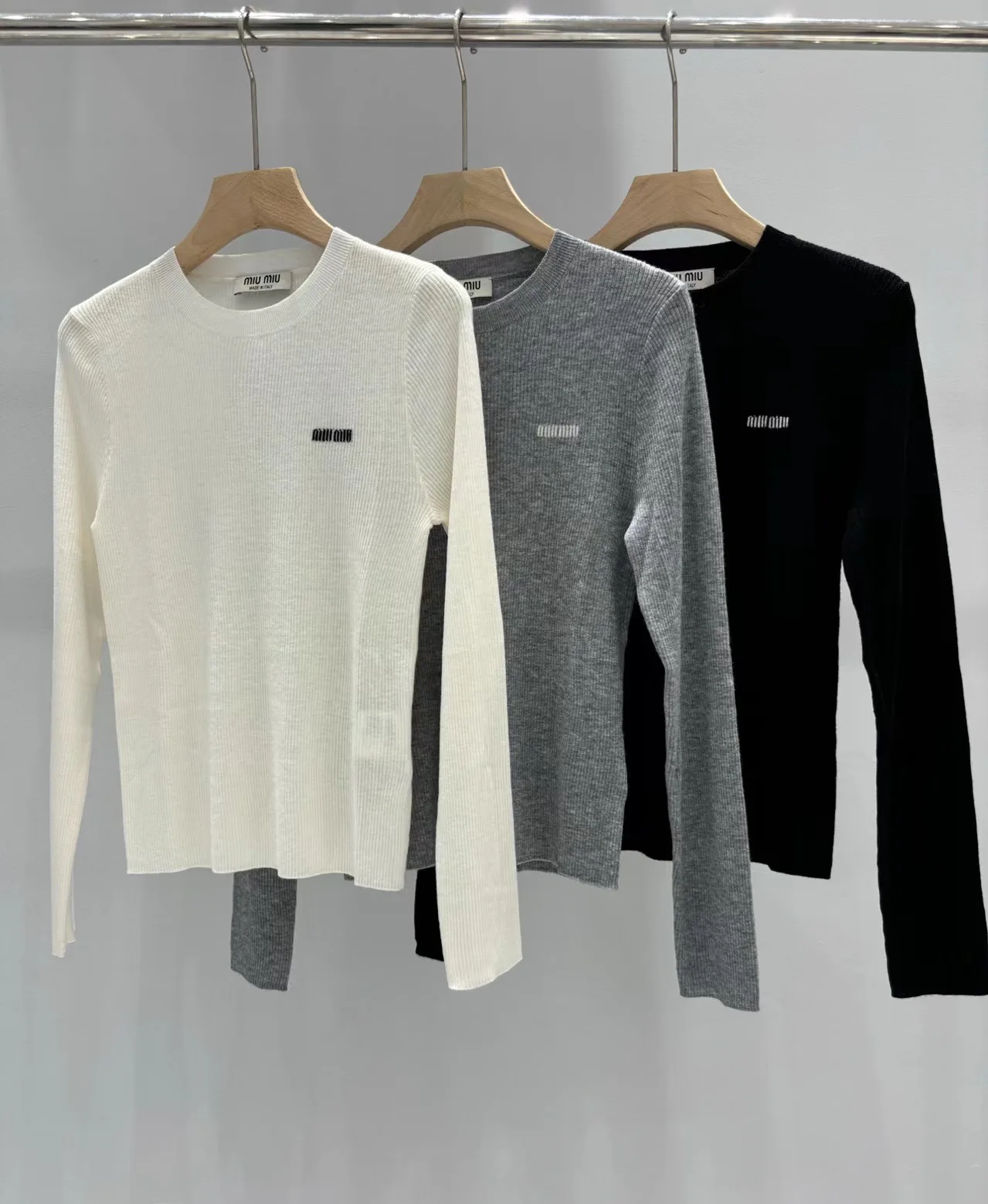 Джемперы Женские Miu Miu 383943