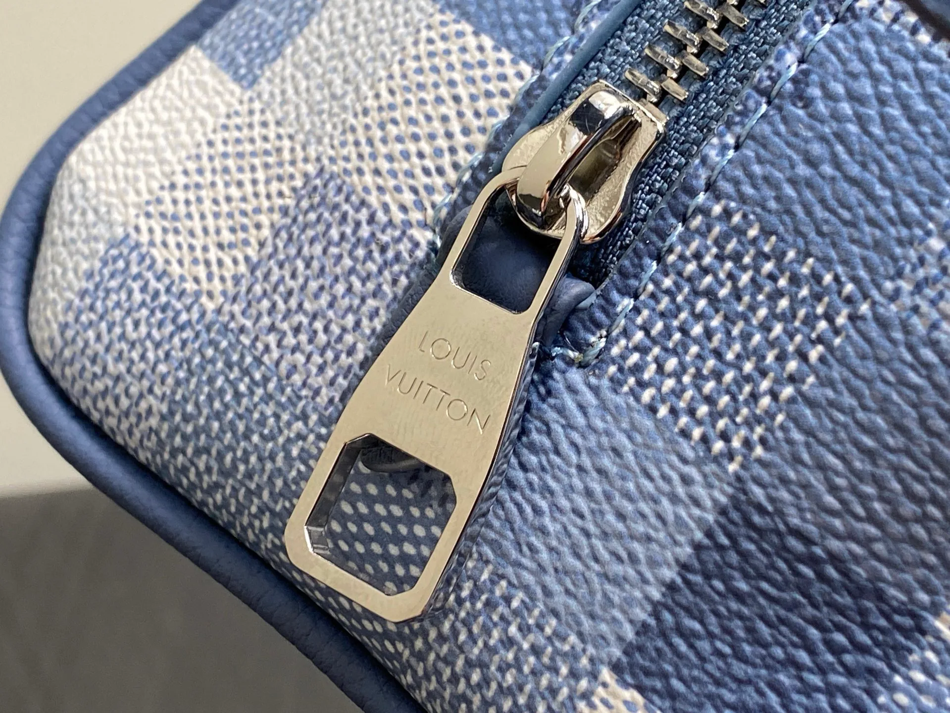 Дорожные Сумки Женские Louis Vuitton 14398860
