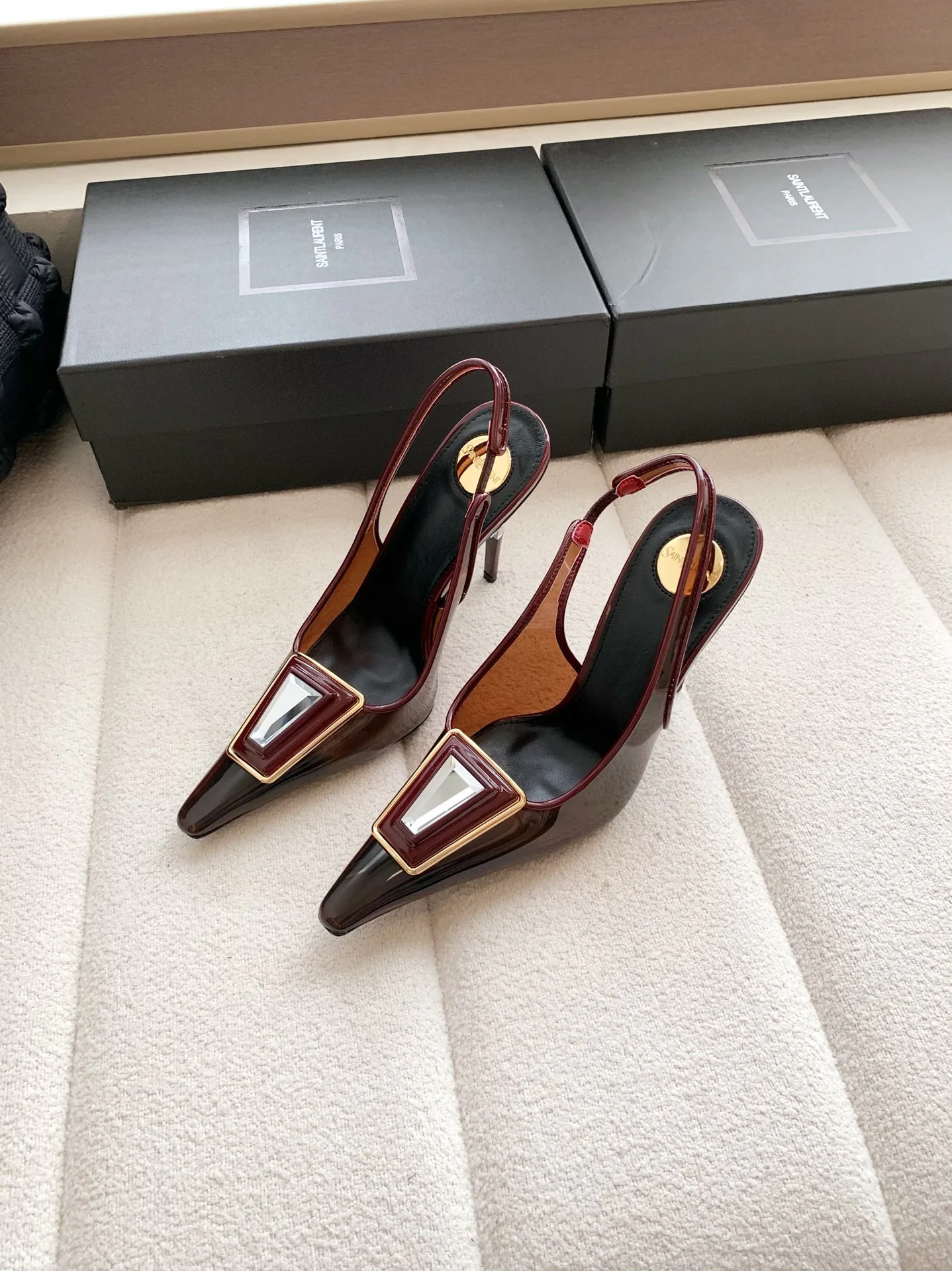 Босоножки Женские Saint Laurent 17371730