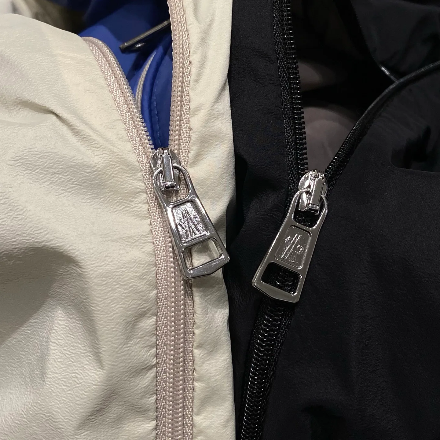 Куртки И Пуховики Мужские Moncler 17333662