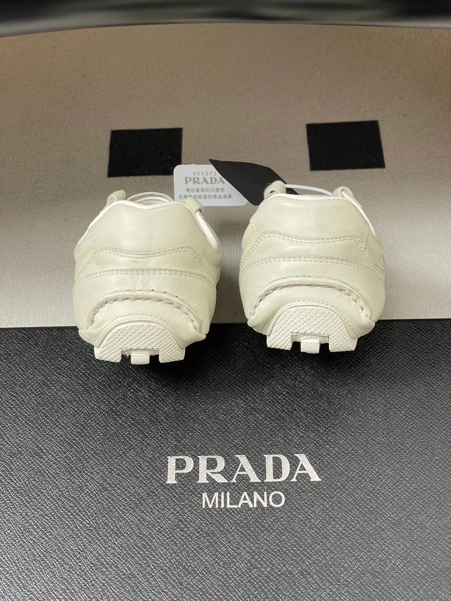 Кроссовки Женские Prada 12810928