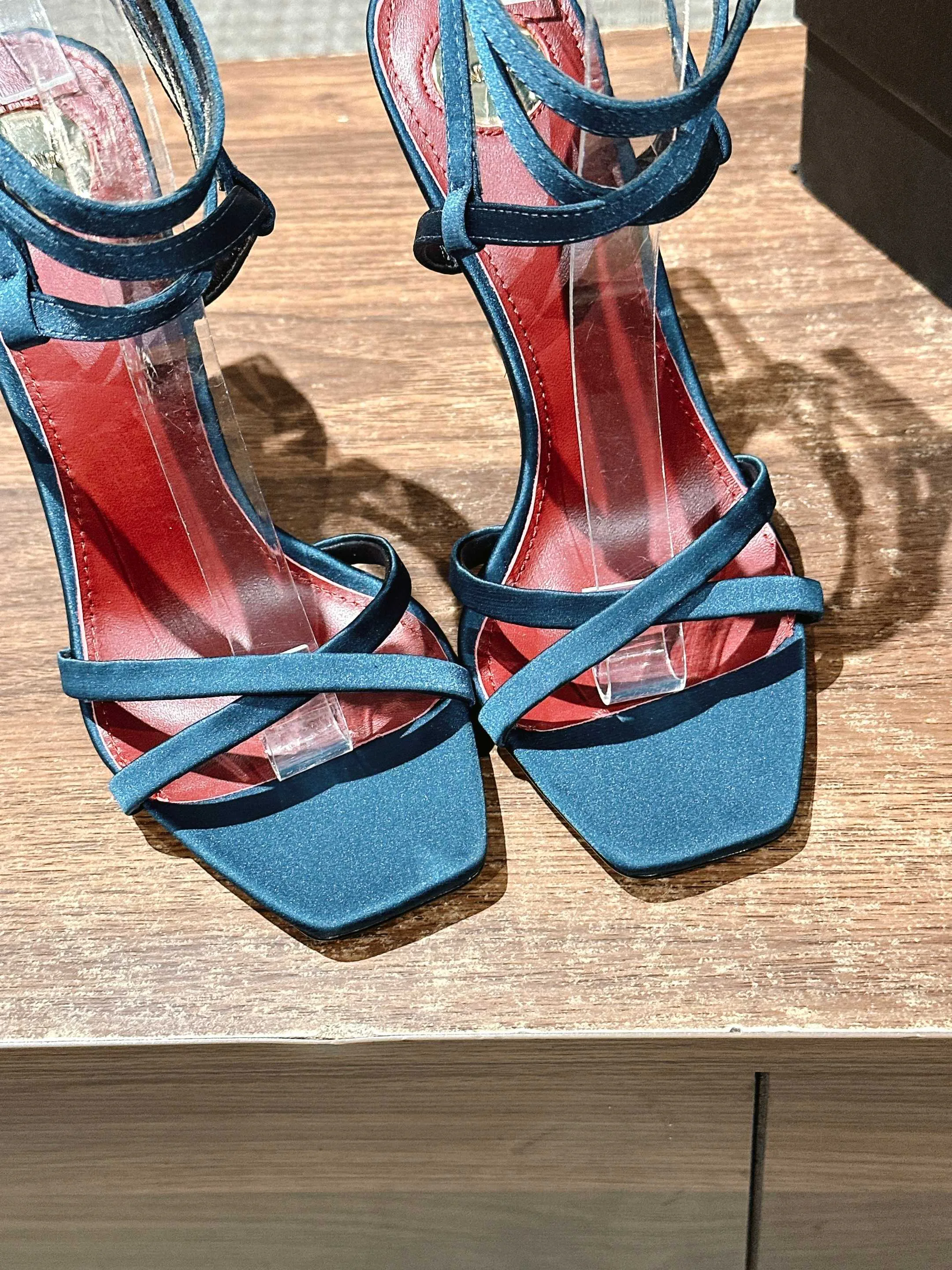 Босоножки Женские Saint Laurent 54905