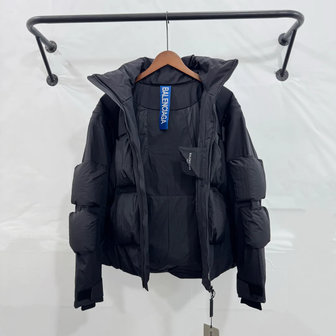 Куртки И Пуховики Мужские Balenciaga 17929784
