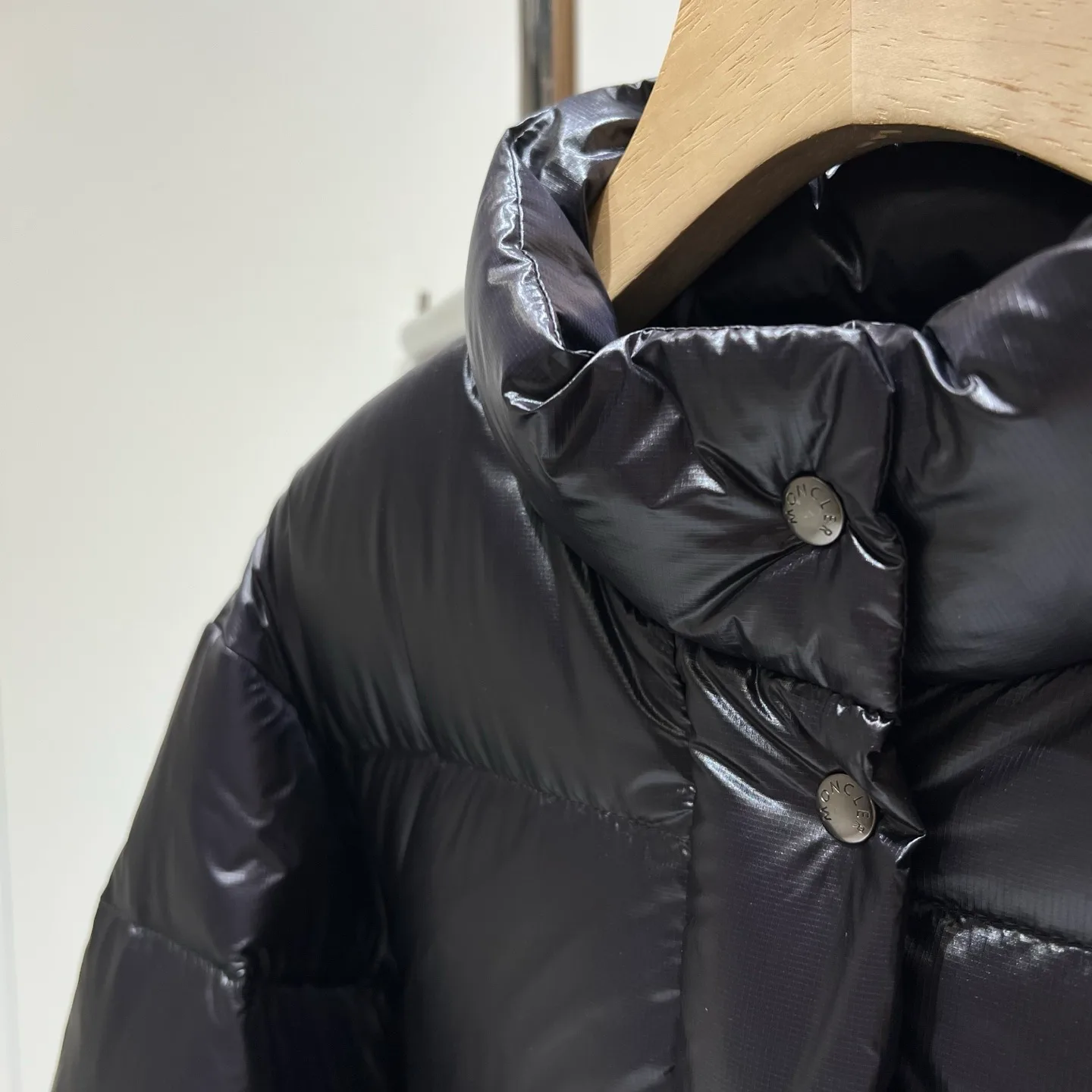 Куртки И Пуховики Женские Moncler 18761115