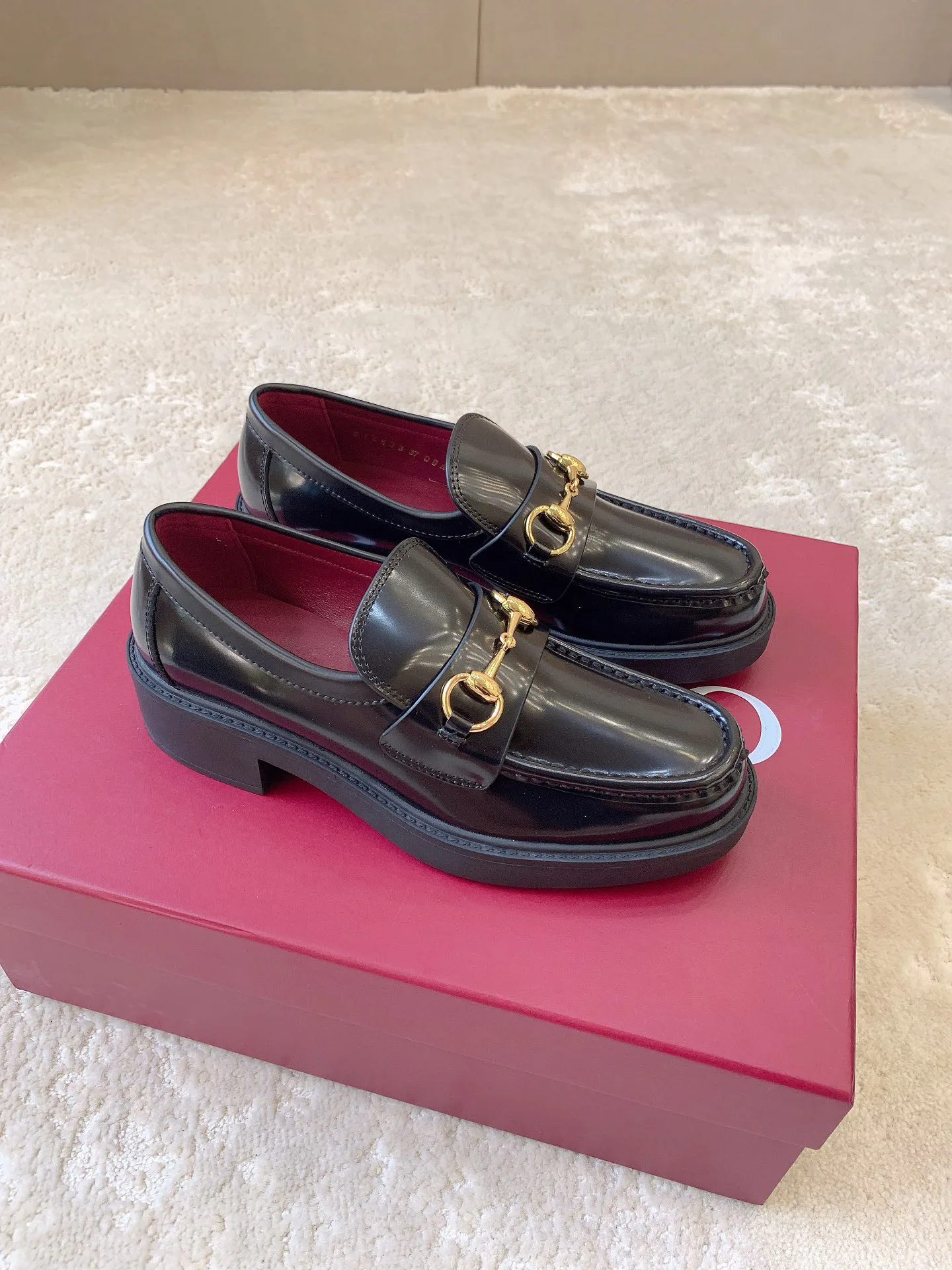 Лоферы Женские Gucci 173028