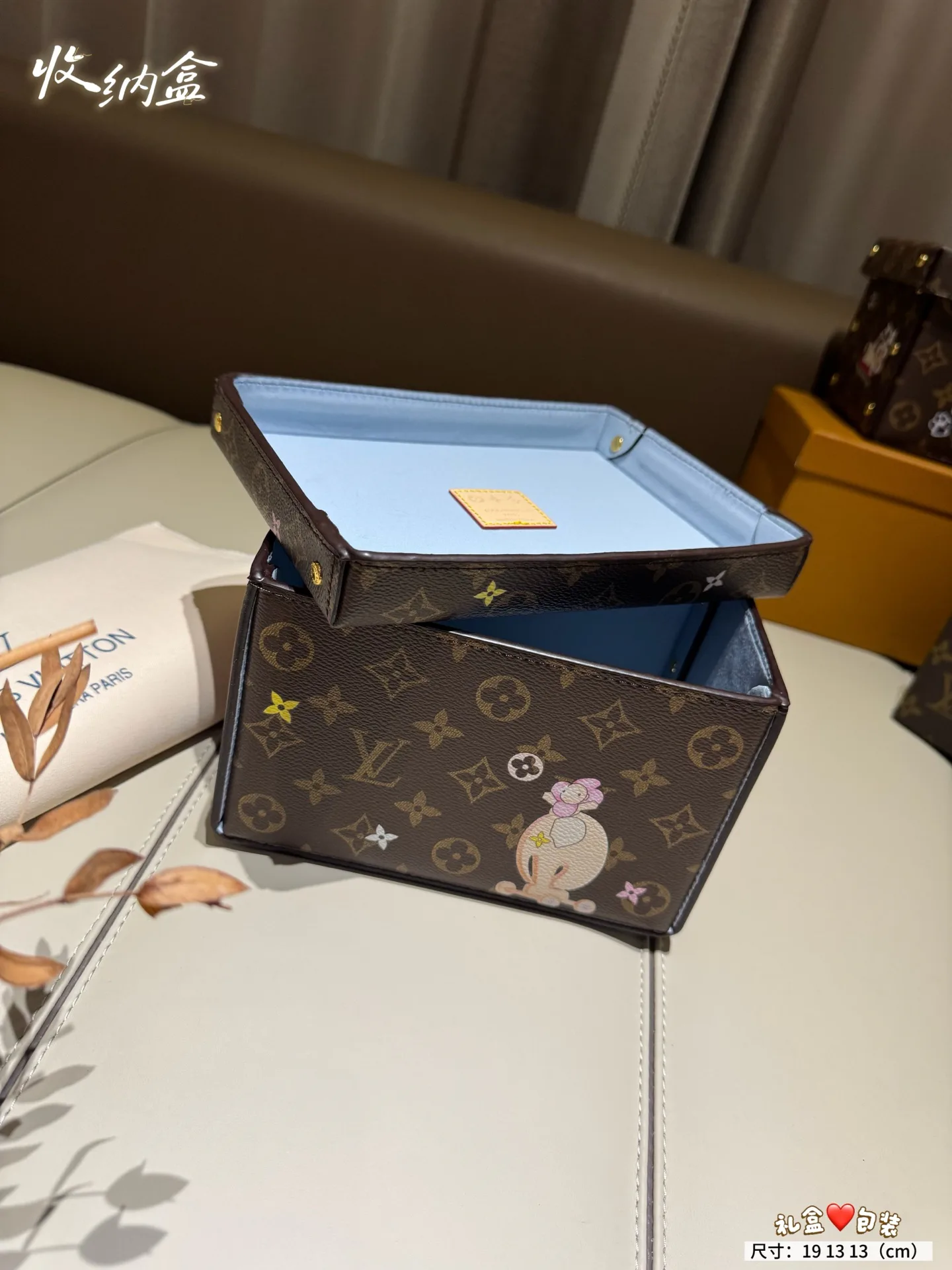 Текстиль Louis Vuitton 18013180