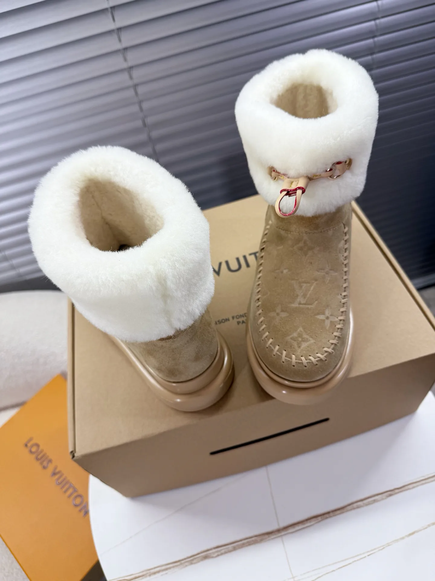 Угги Женские Louis Vuitton 455847