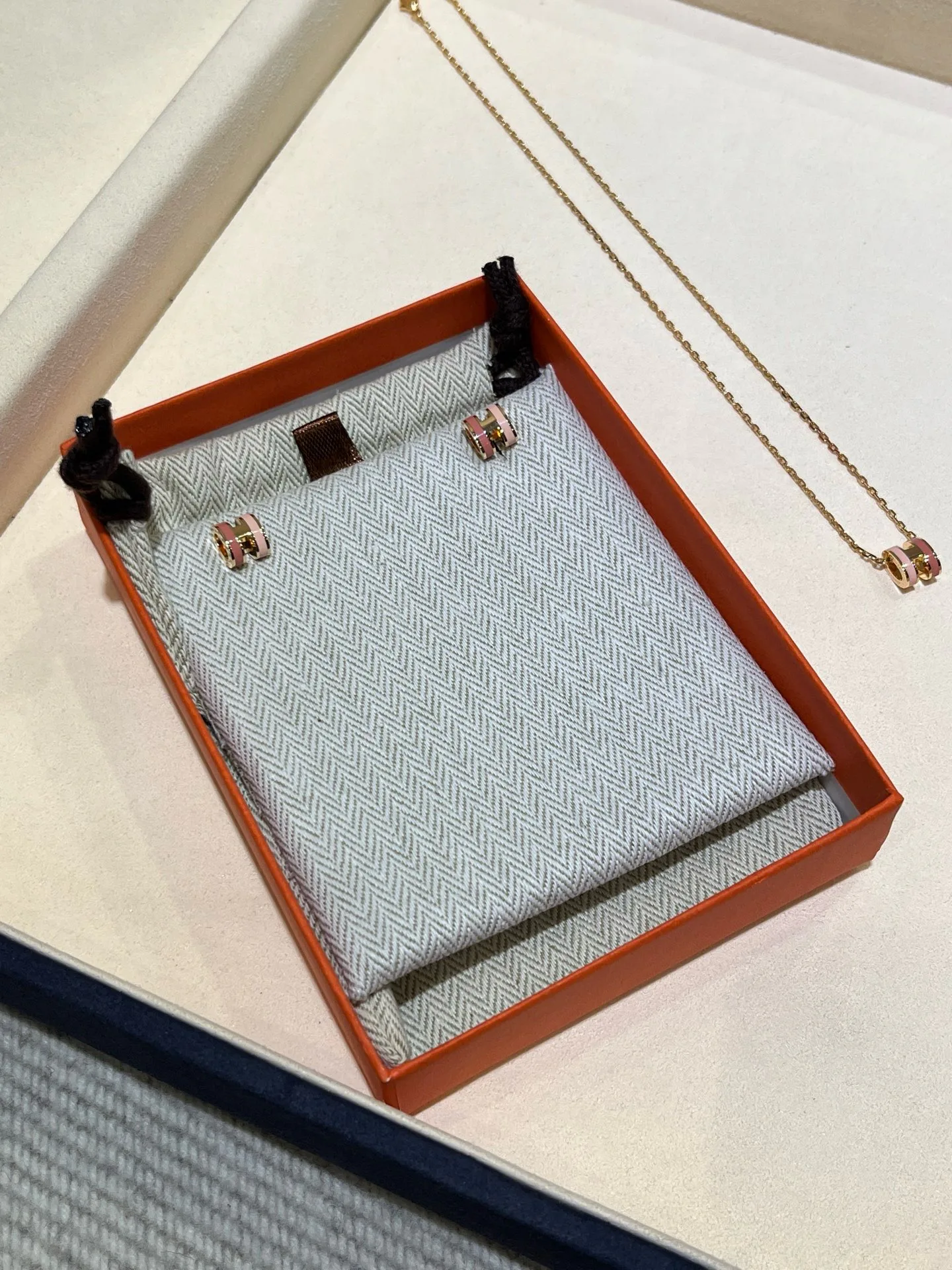 Бижутерия Hermes 233009