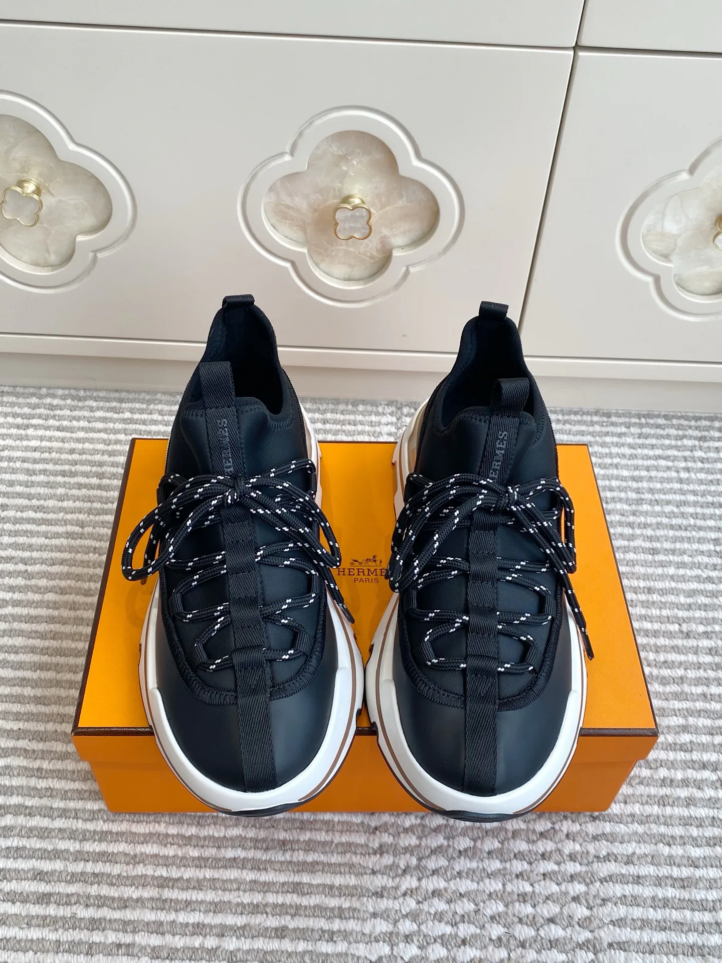Кроссовки Мужские Hermes 17527390