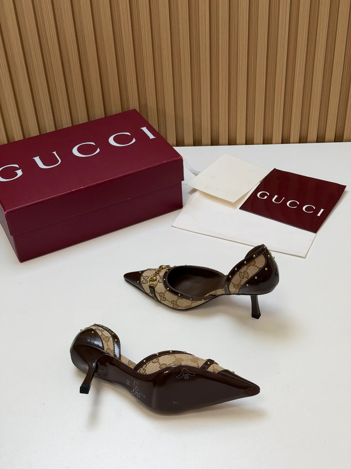 Туфли Женские Gucci 17631683