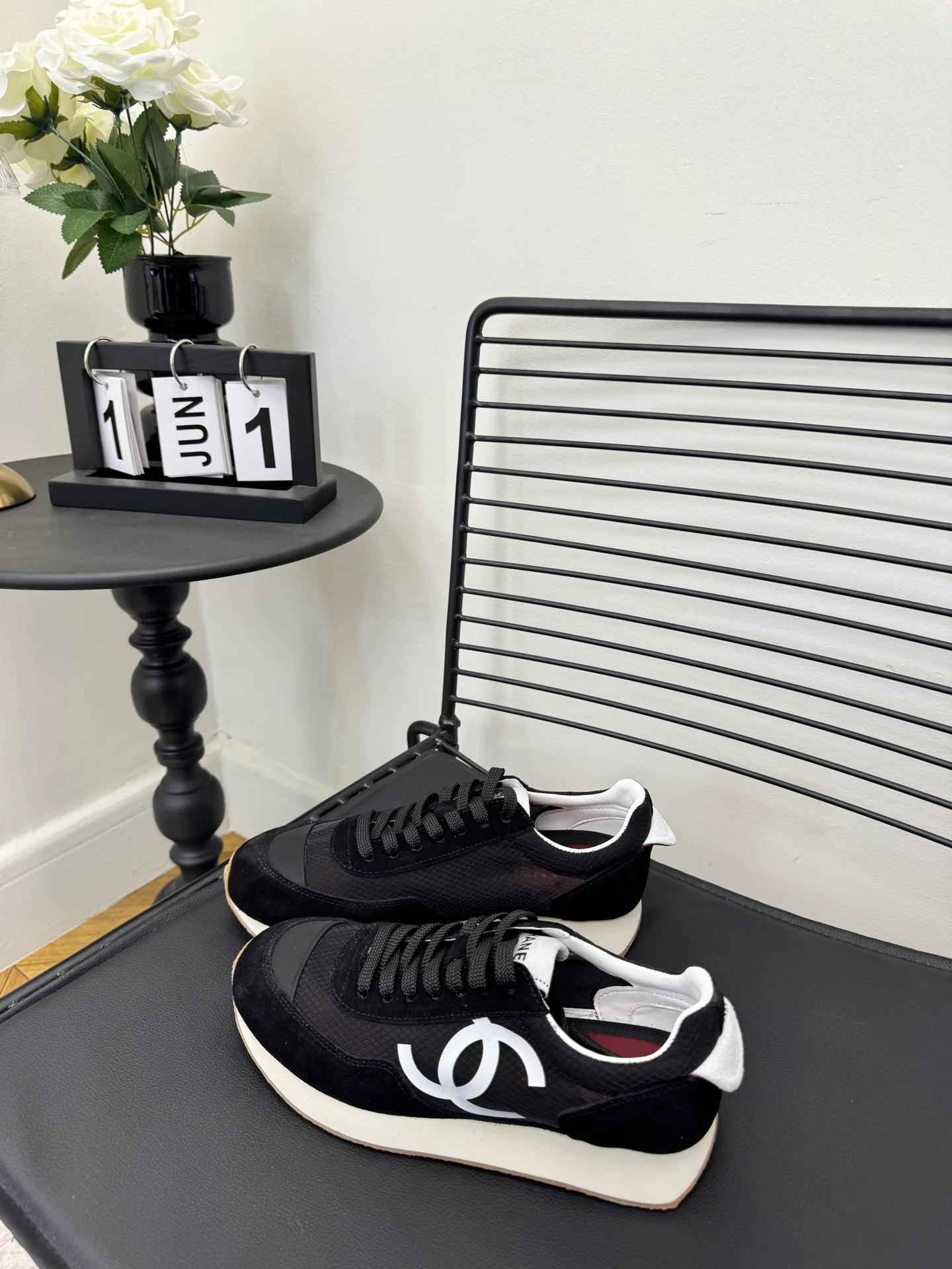 Кроссовки Женские Chanel 5718697