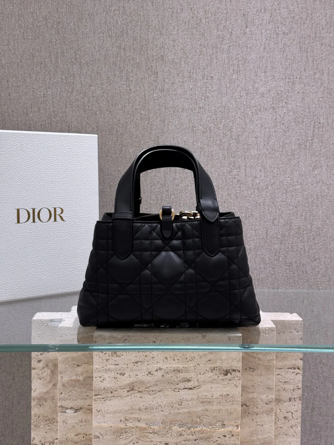 Классические Сумки Женские Christian Dior 17435974