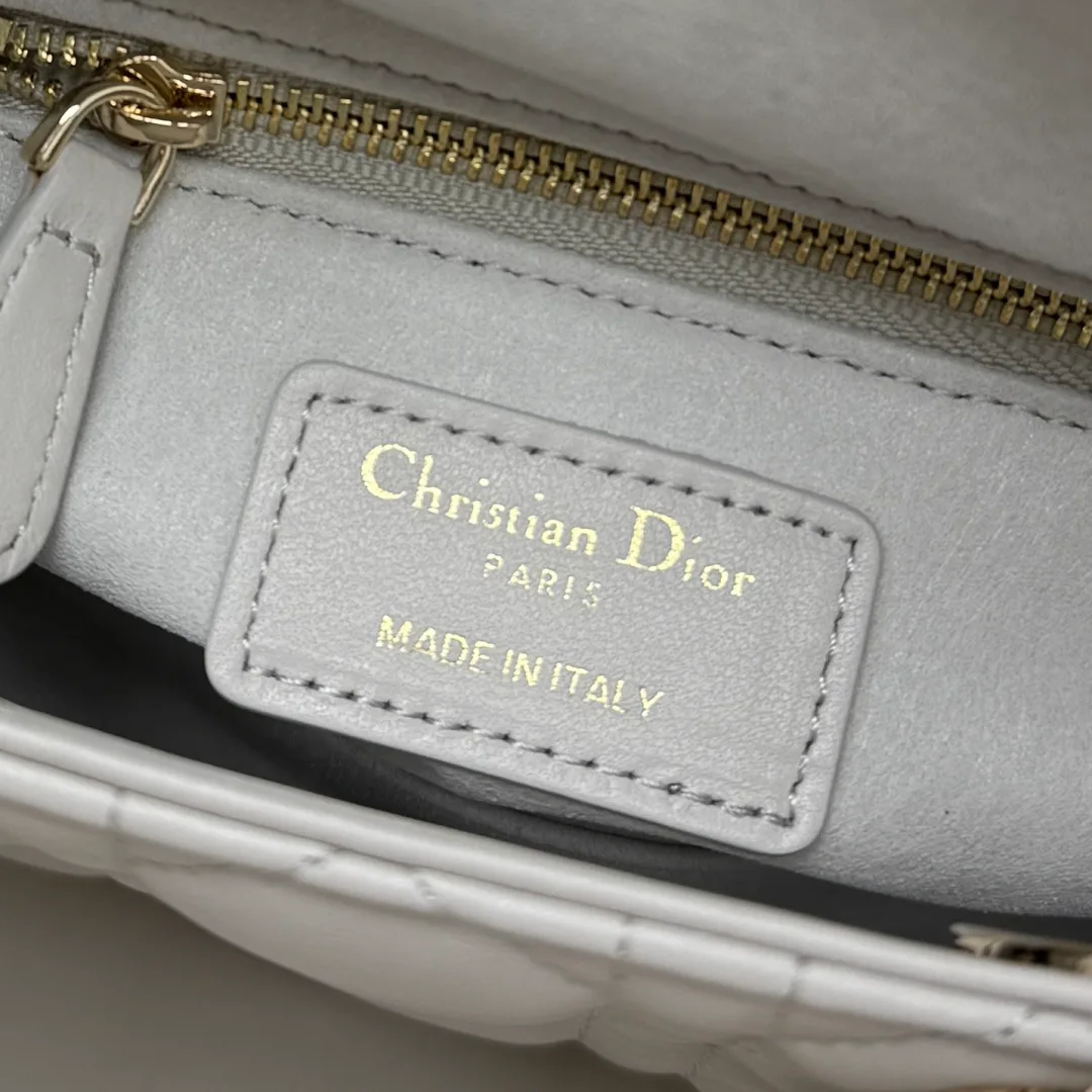 Классические Сумки Женские Christian Dior 17601419