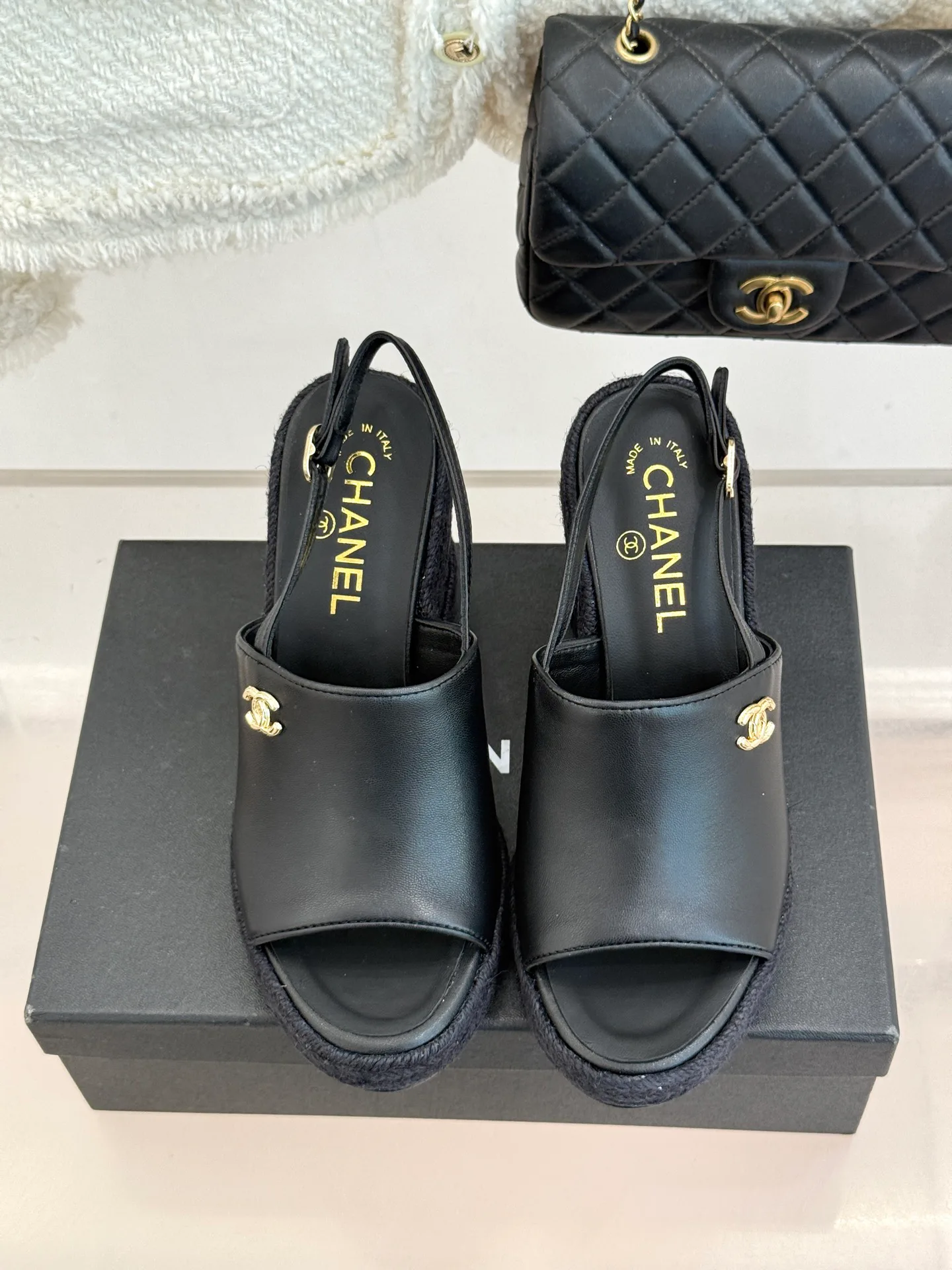 Босоножки Женские Chanel 11899512