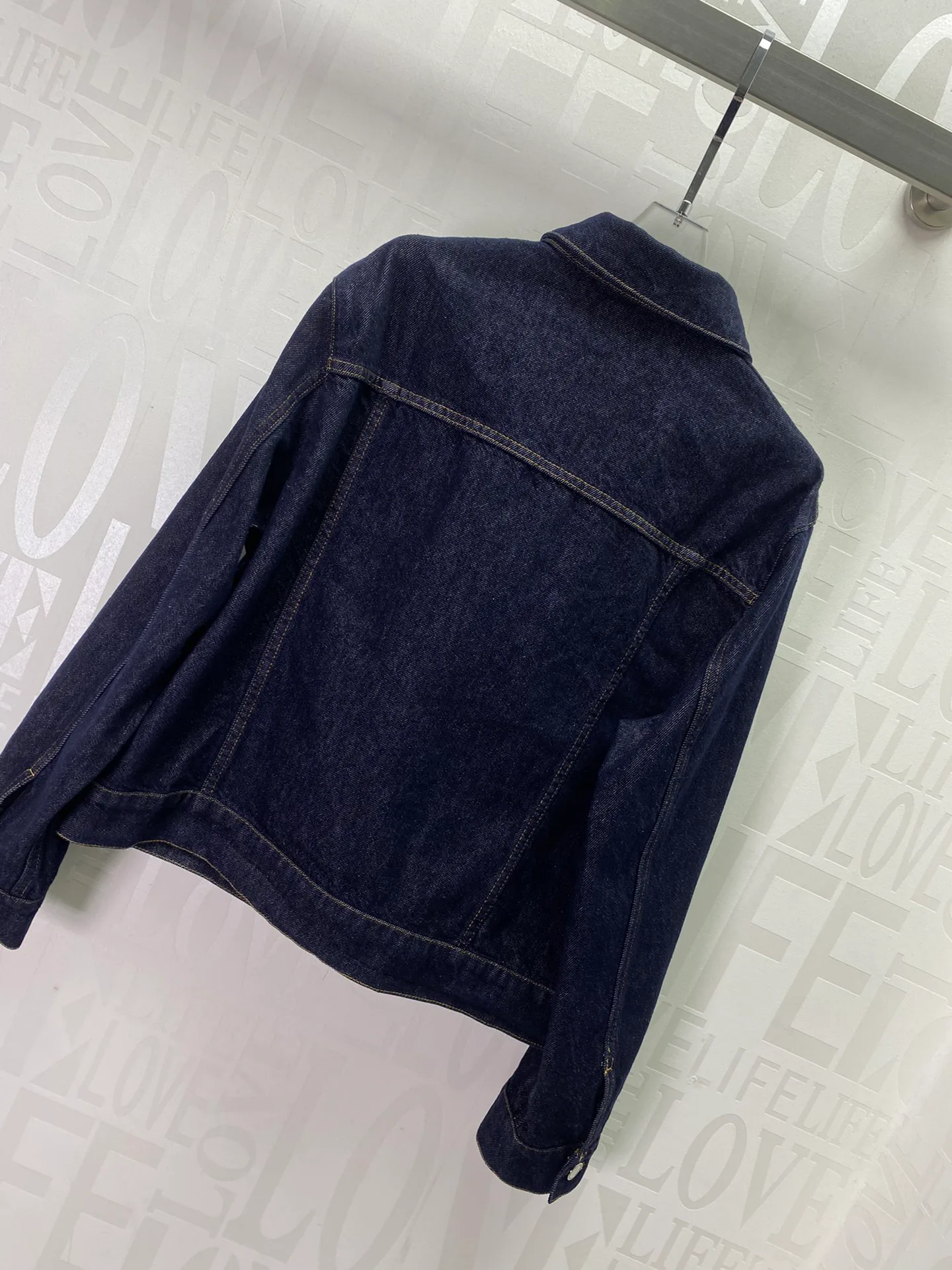 Куртки И Пуховики Женские Chanel 950617