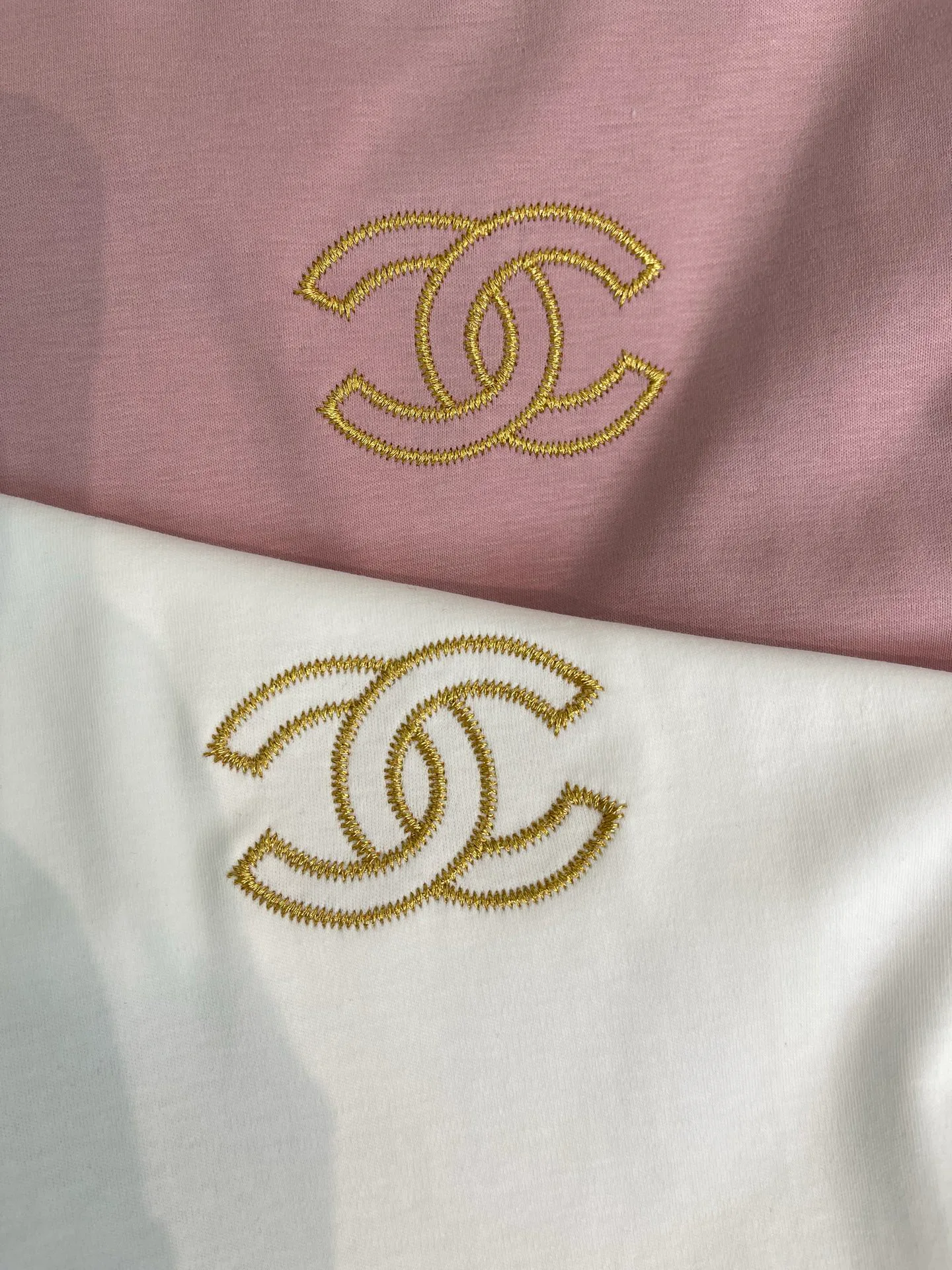 Футболки Женские Chanel 14351381