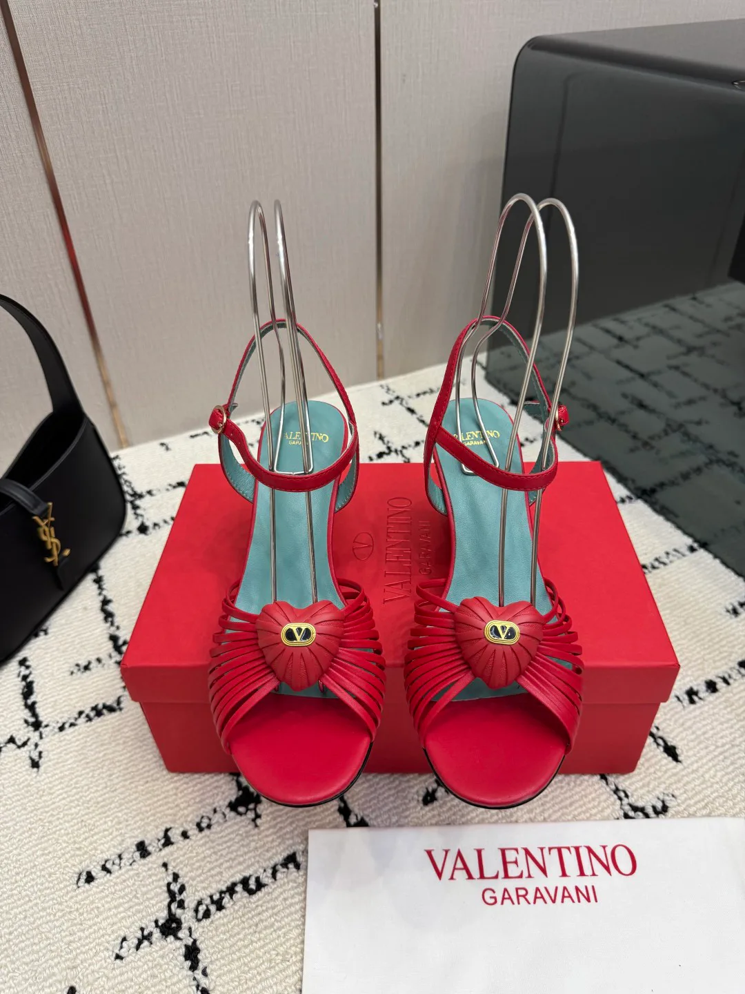 Босоножки Женские Valentino 18049002