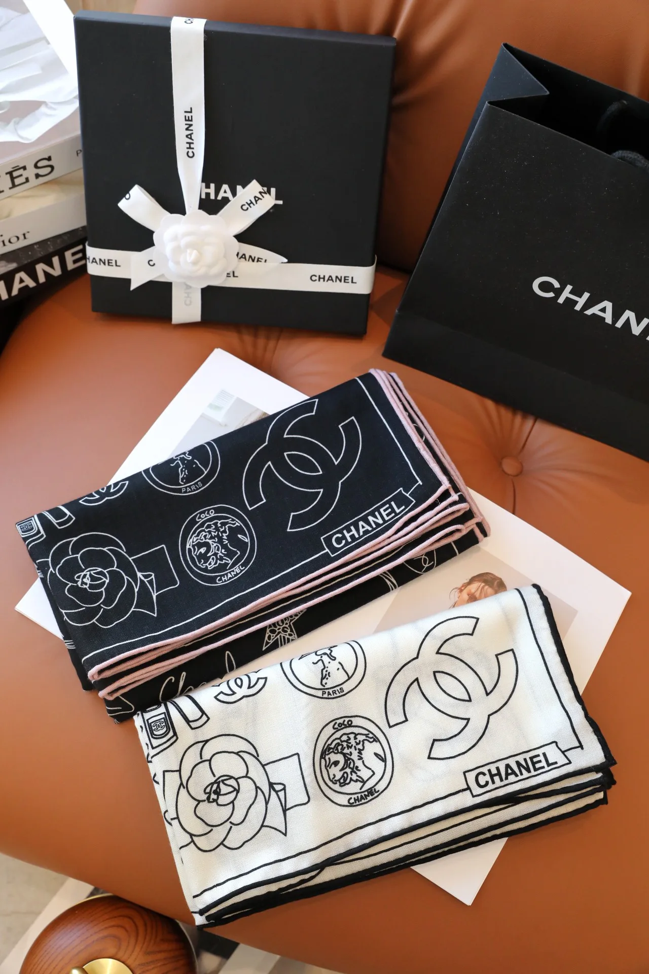 Шарфы Chanel 136717