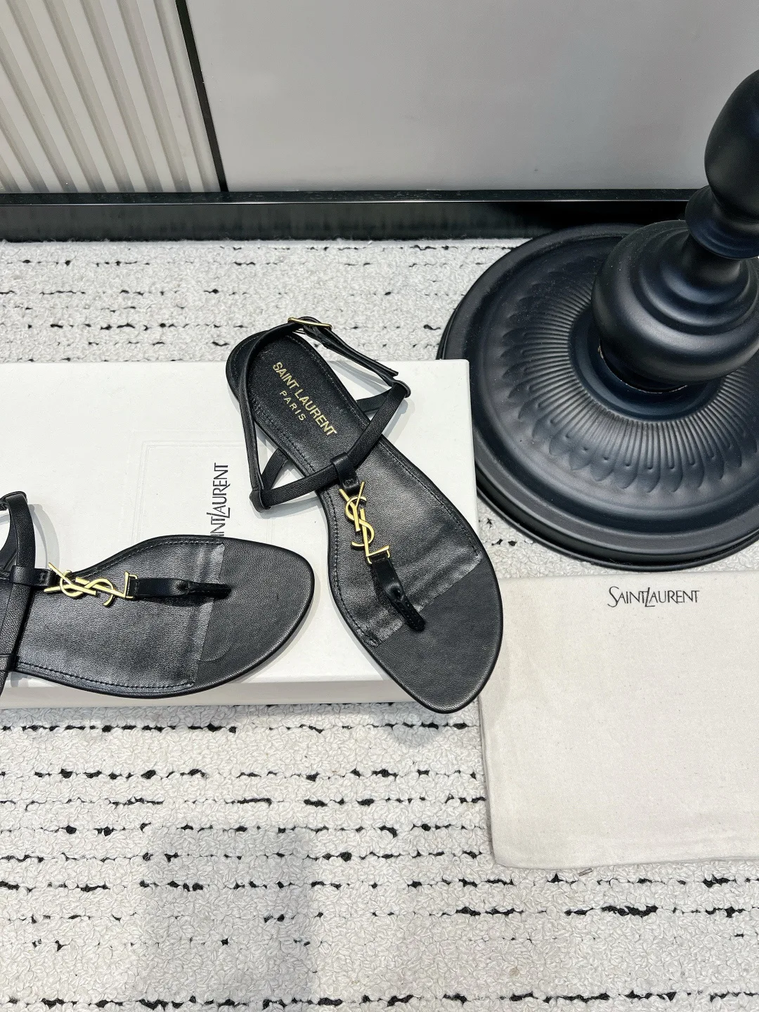 Шлепанцы Женские Saint Laurent 17578042