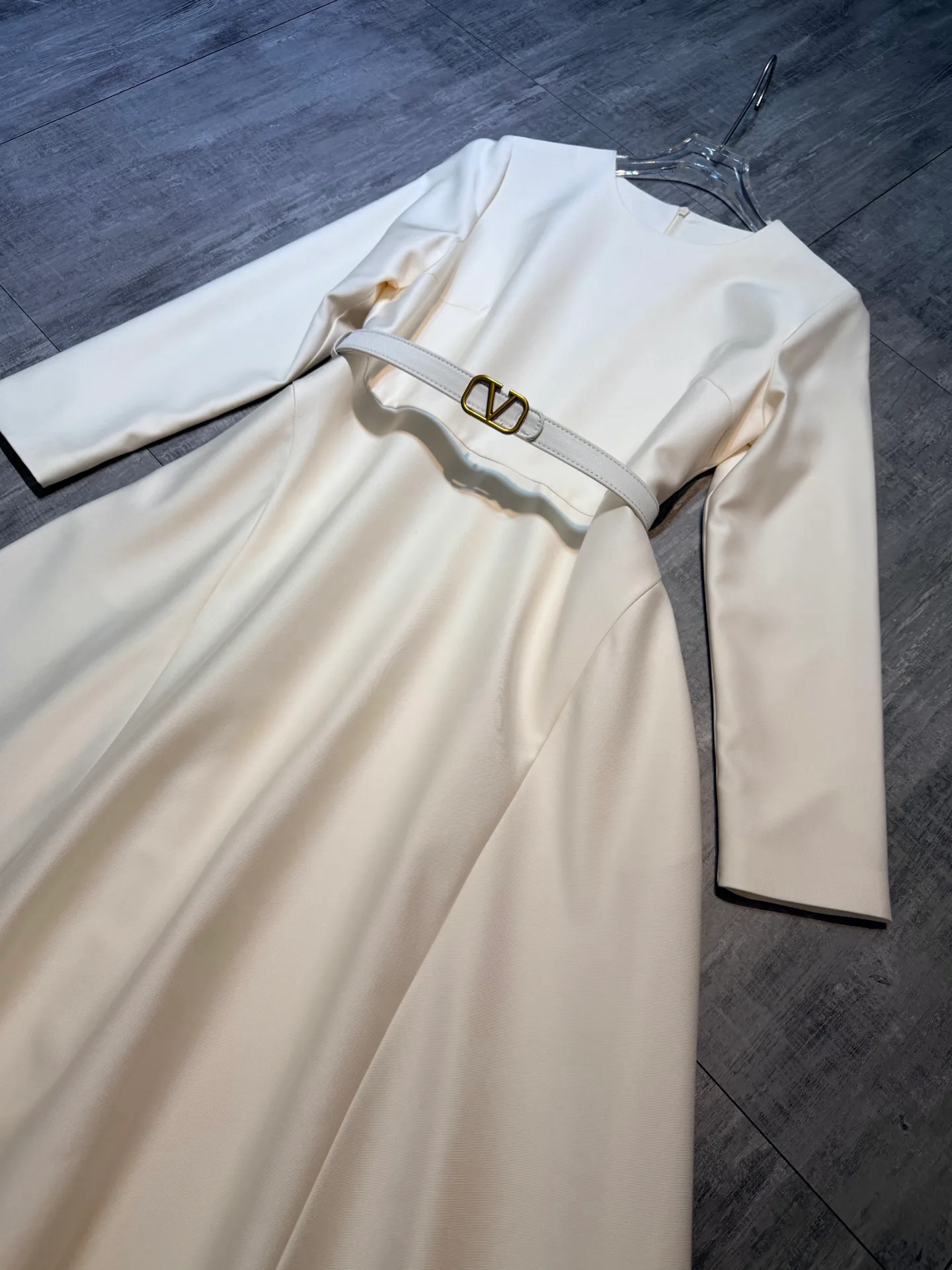 Платья Женские Valentino 18832970