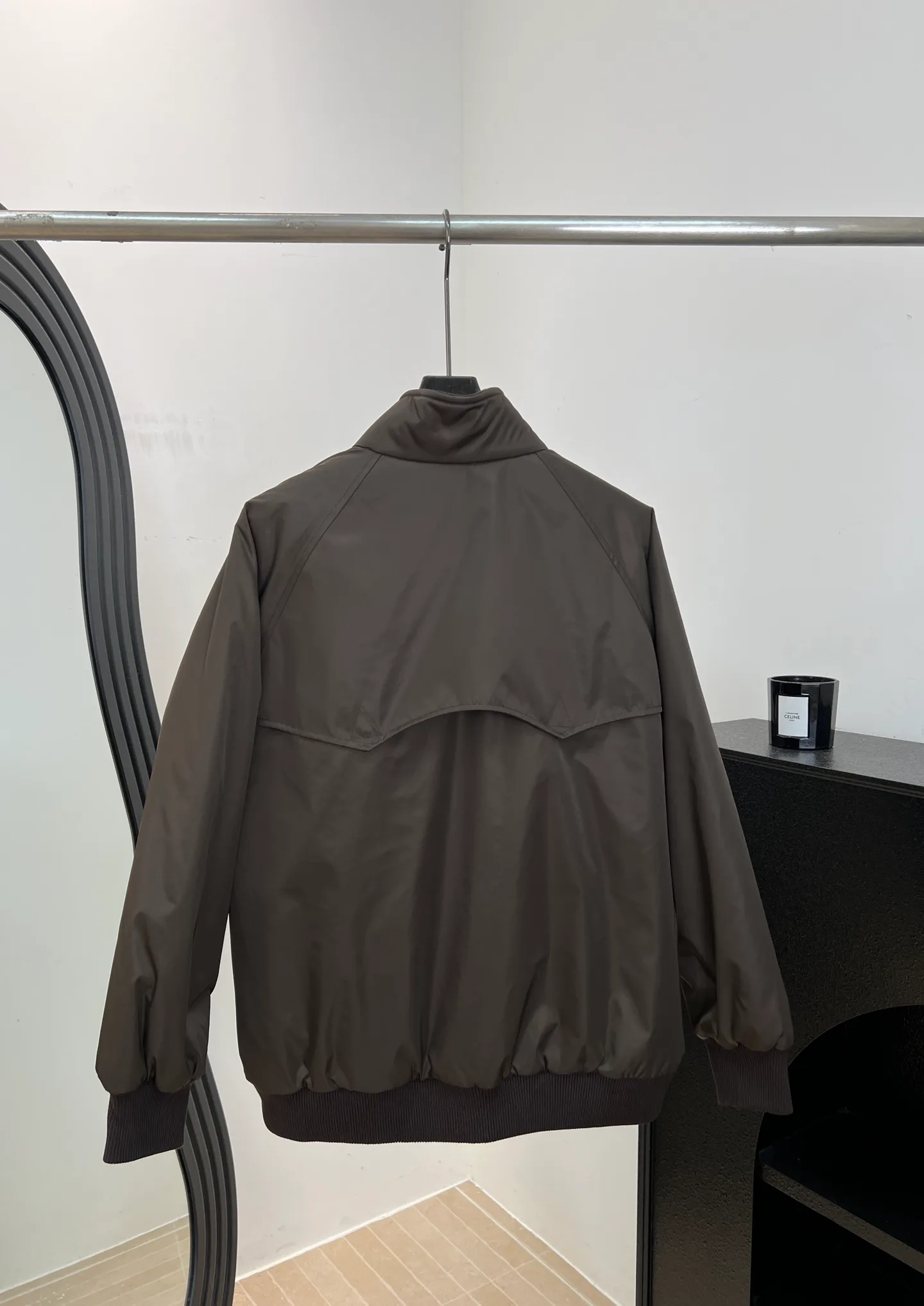 Куртки И Пуховики Женские Prada 18733506