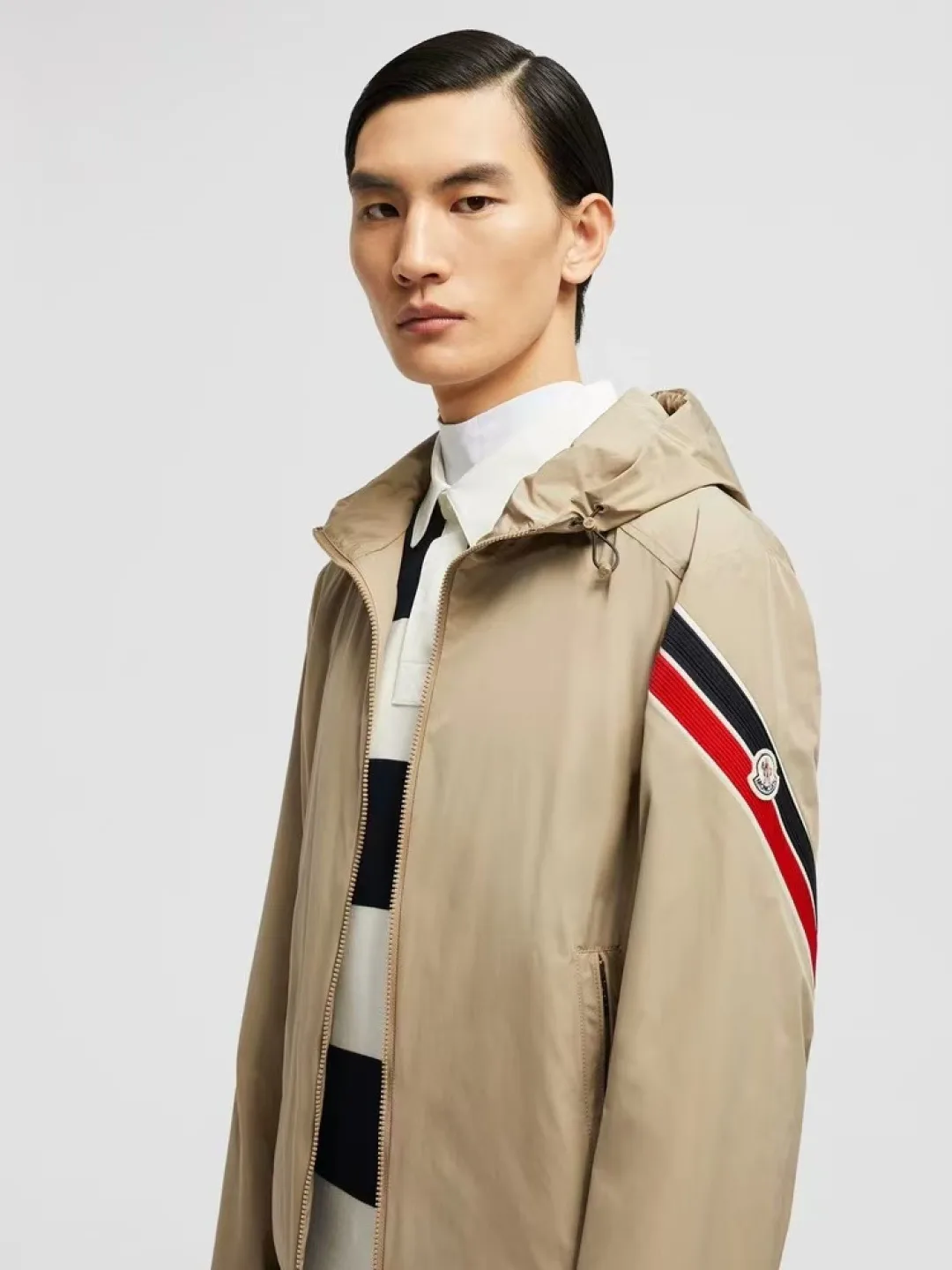 Куртки И Пуховики Мужские Moncler 448381