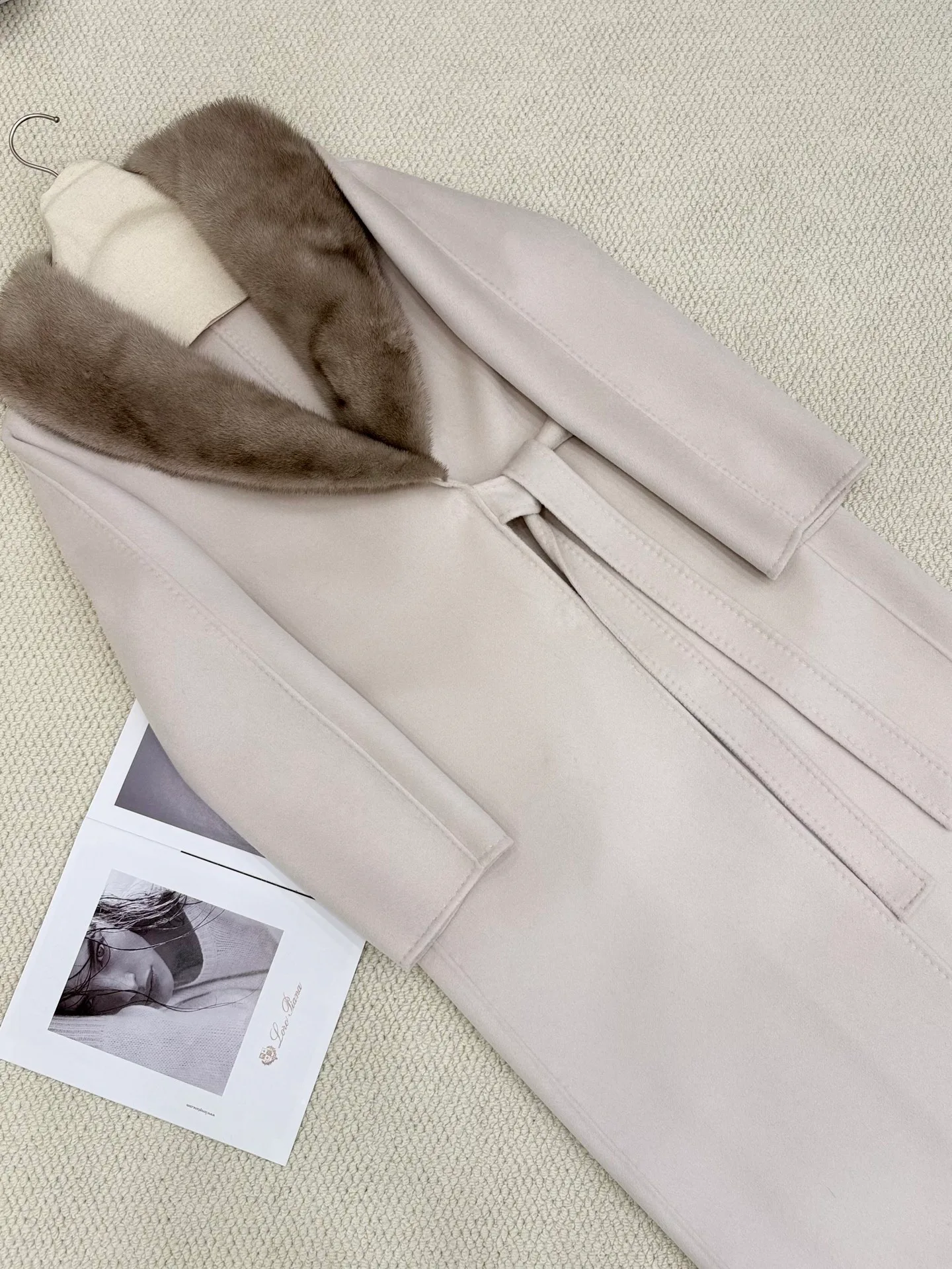 Пальто Женские Loro Piana 18946209