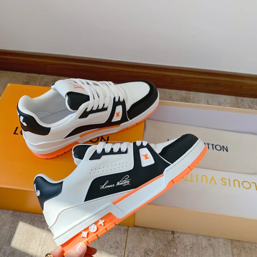 Кроссовки Женские Louis Vuitton 10234414